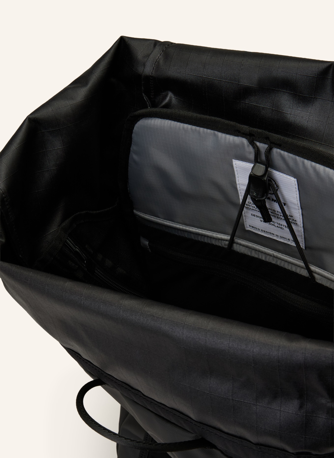 MAMMUT Rucksack ALTO 34 34 l mit Laptop-Fach: SCHWARZ