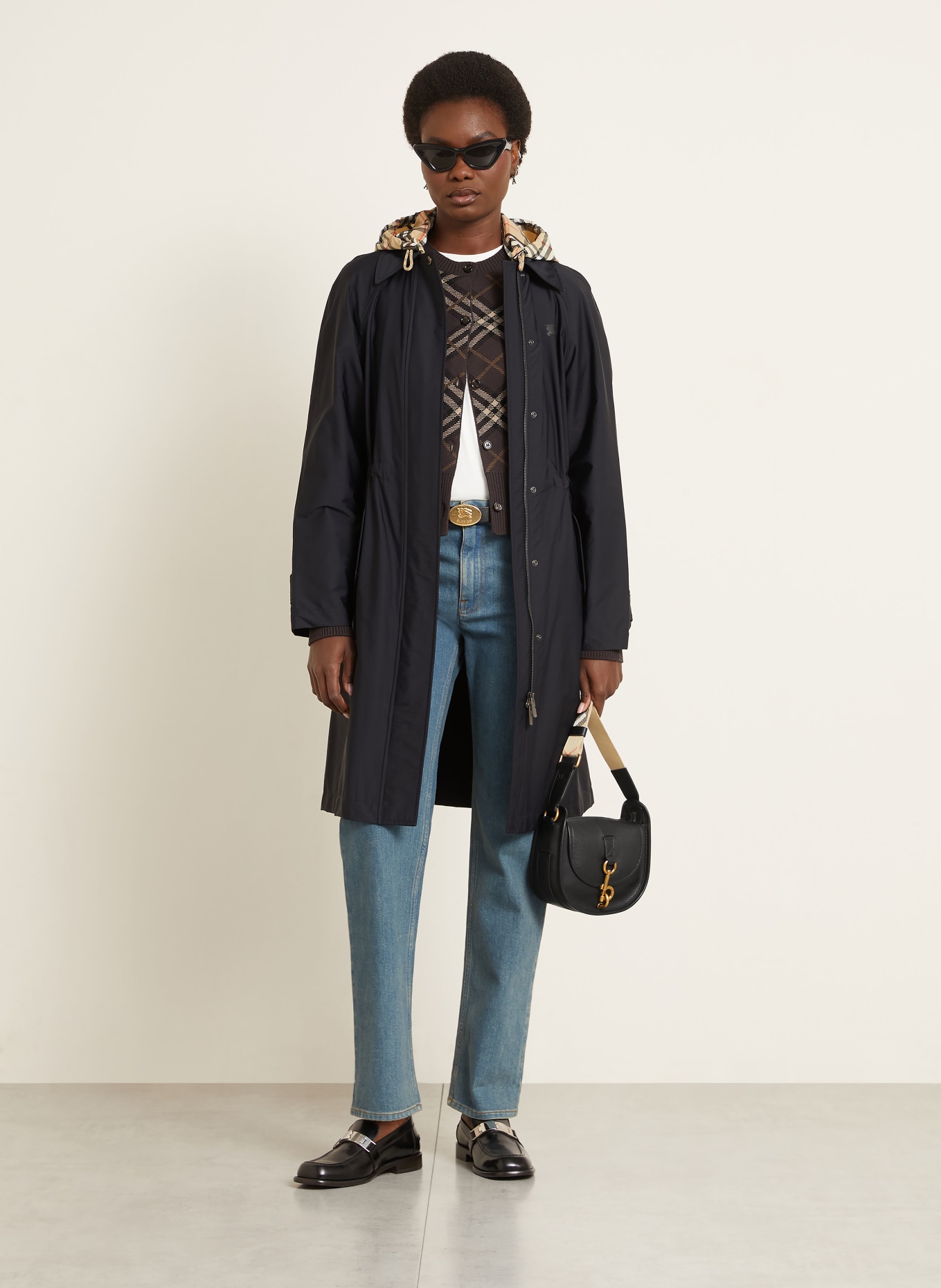 BURBERRY torba na ramię: CZARNY / ZŁOTY