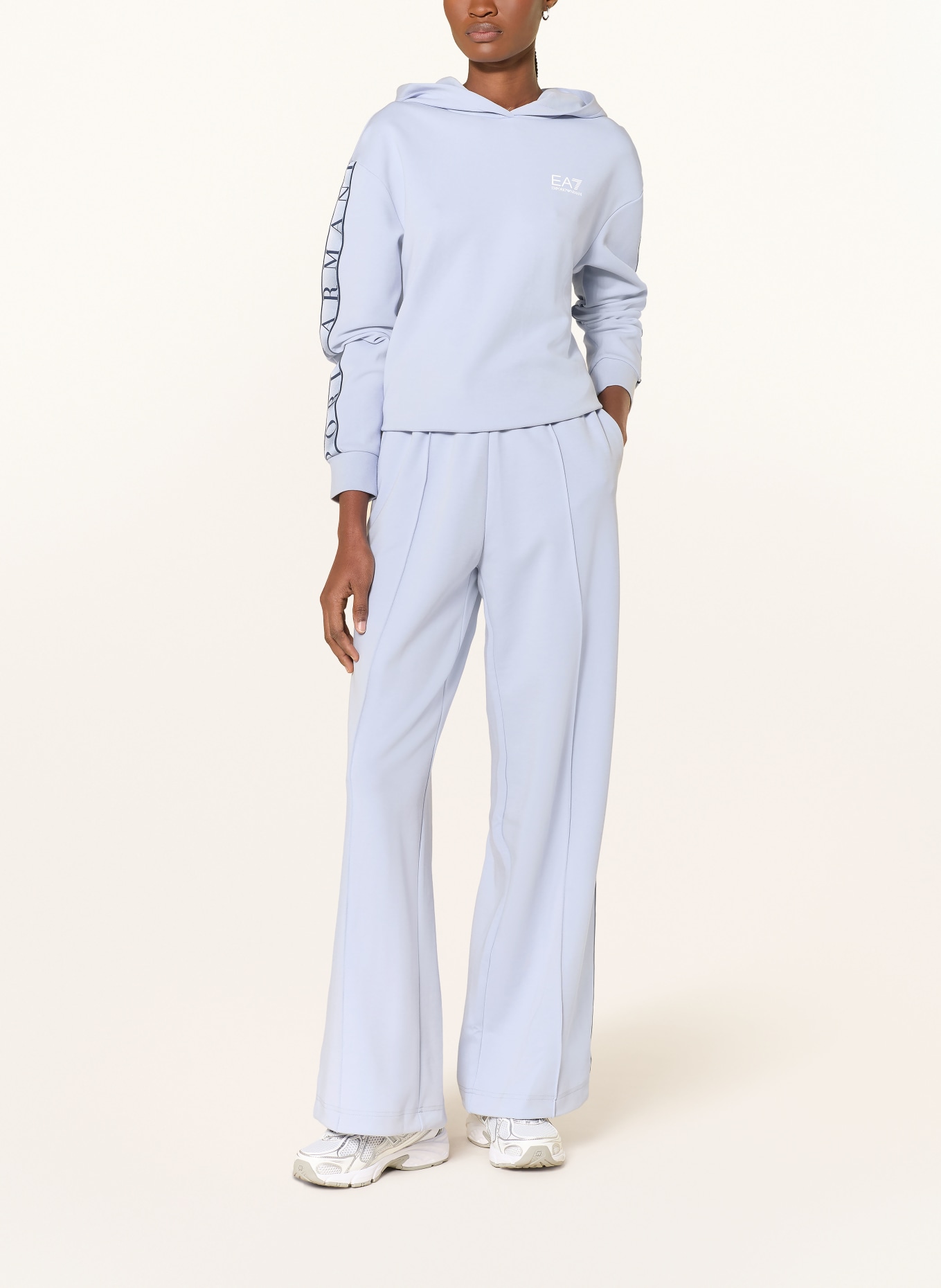 EA7 EMPORIO ARMANI Track Pants NATURAL VENTUS7: LIGHT BLUE / DARK BLUE
