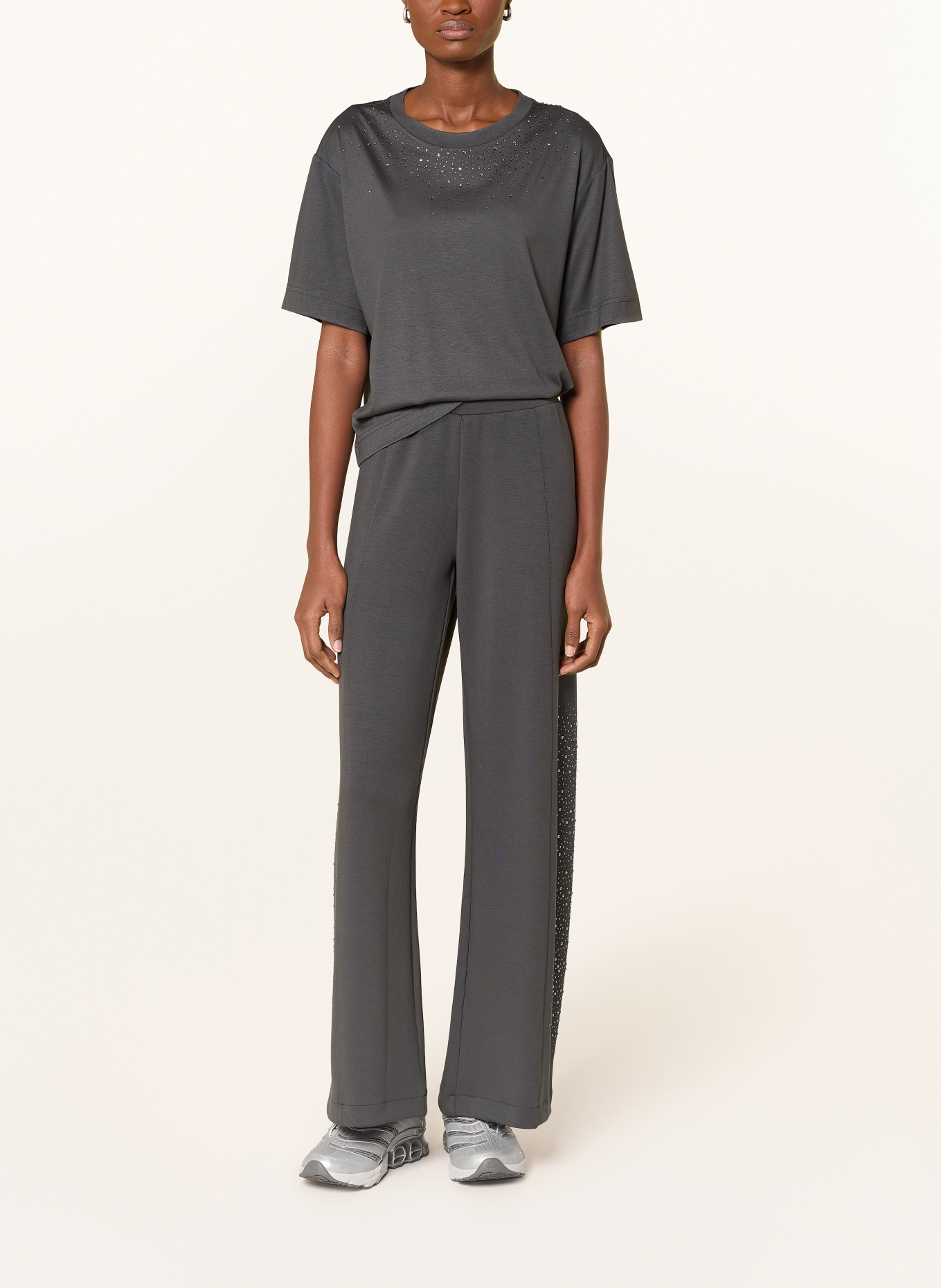 EA7 EMPORIO ARMANI TRAIN PRECIOUS jersey pants with gemstones: DARK GRAY / SILVER