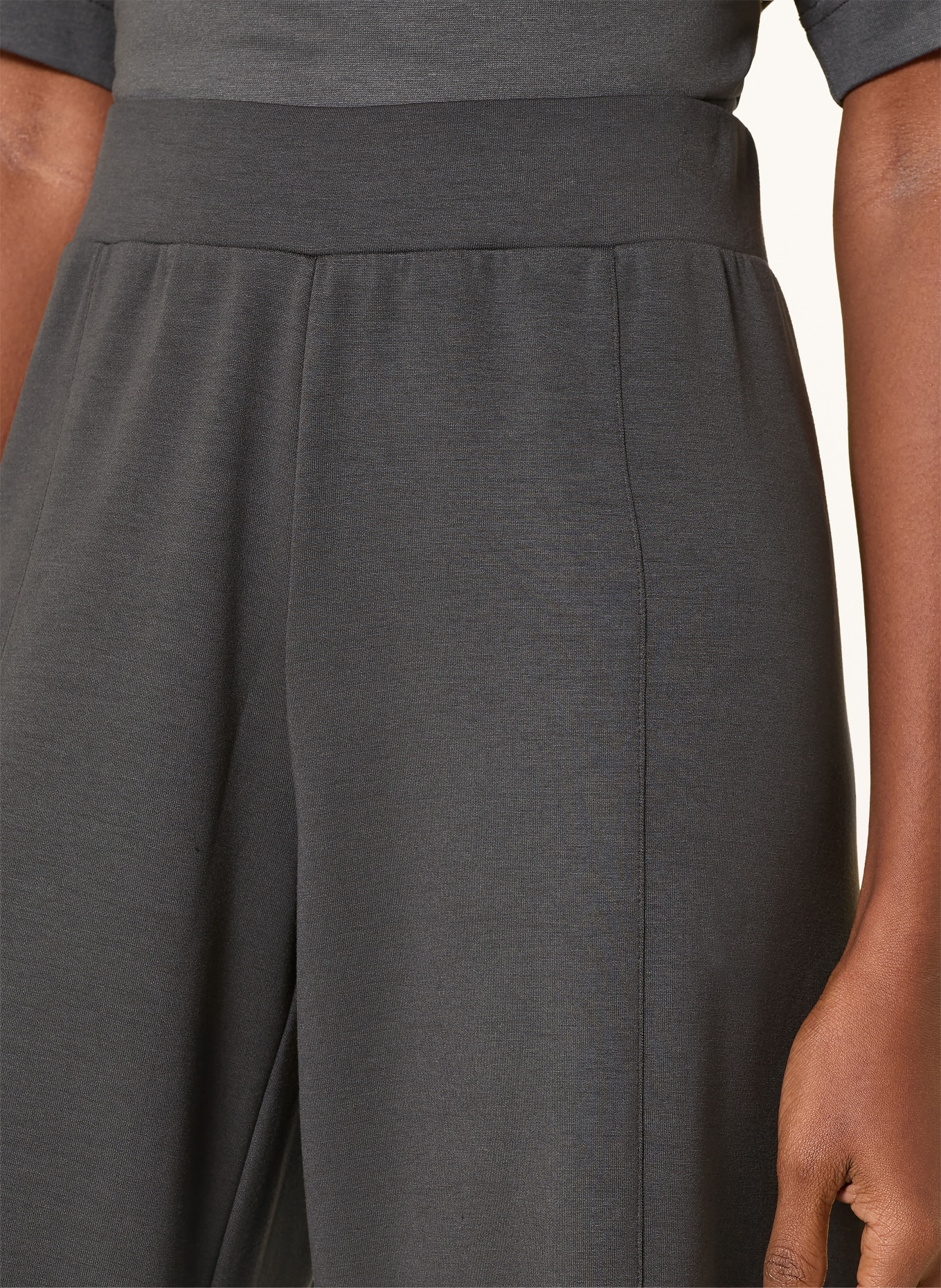 EA7 EMPORIO ARMANI TRAIN PRECIOUS jersey pants with gemstones: DARK GRAY / SILVER