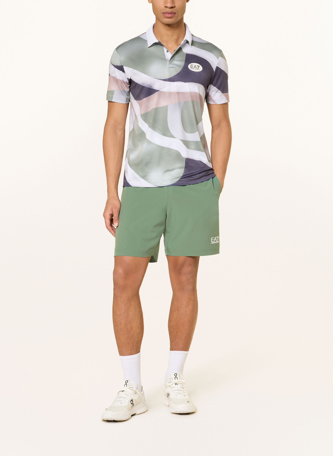 EA7 EMPORIO ARMANI Tennisshorts TENNIS PRO: GRÜN