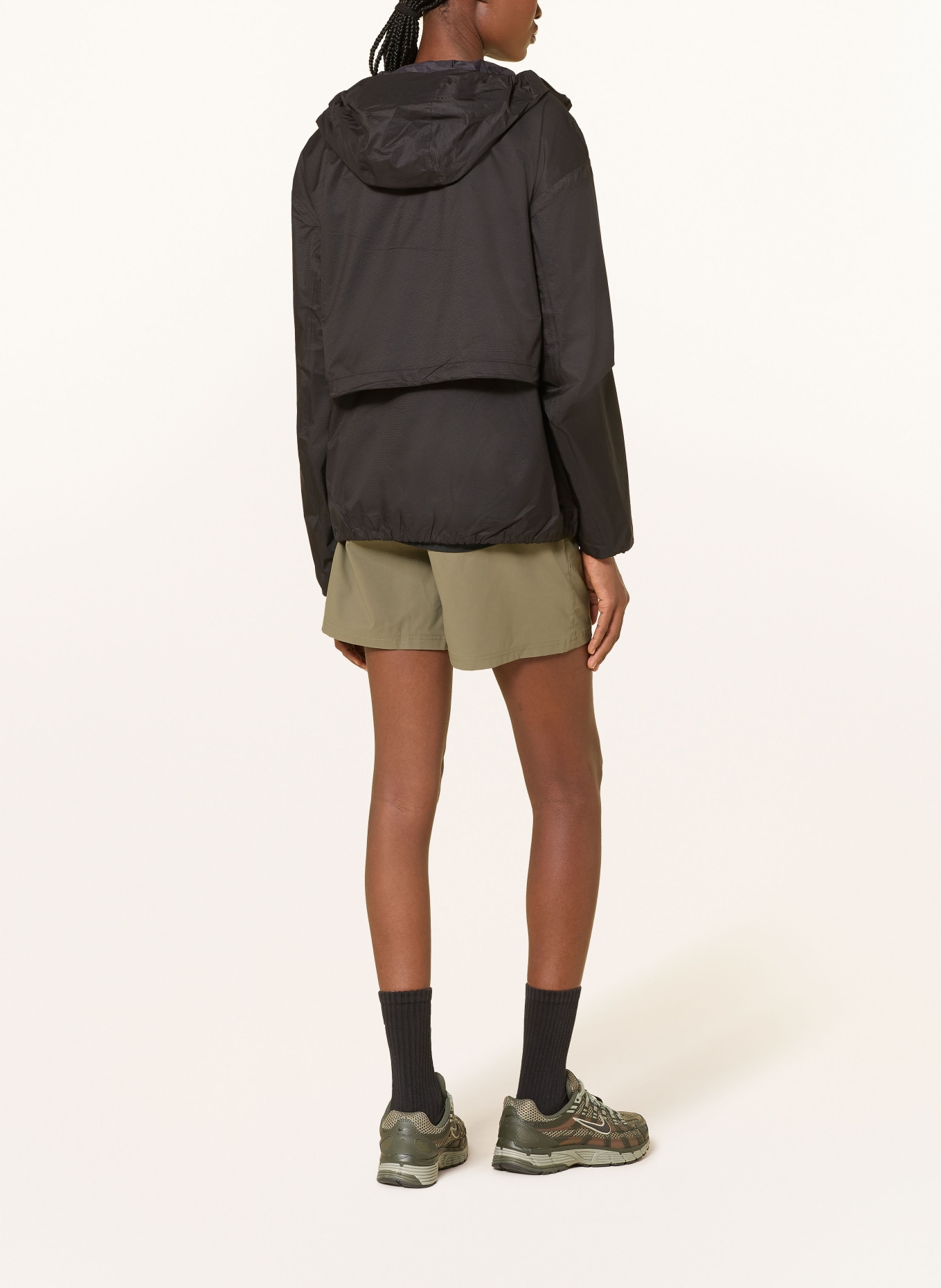 JEANNE BARET Bunda KENZIA: ČERNÁ