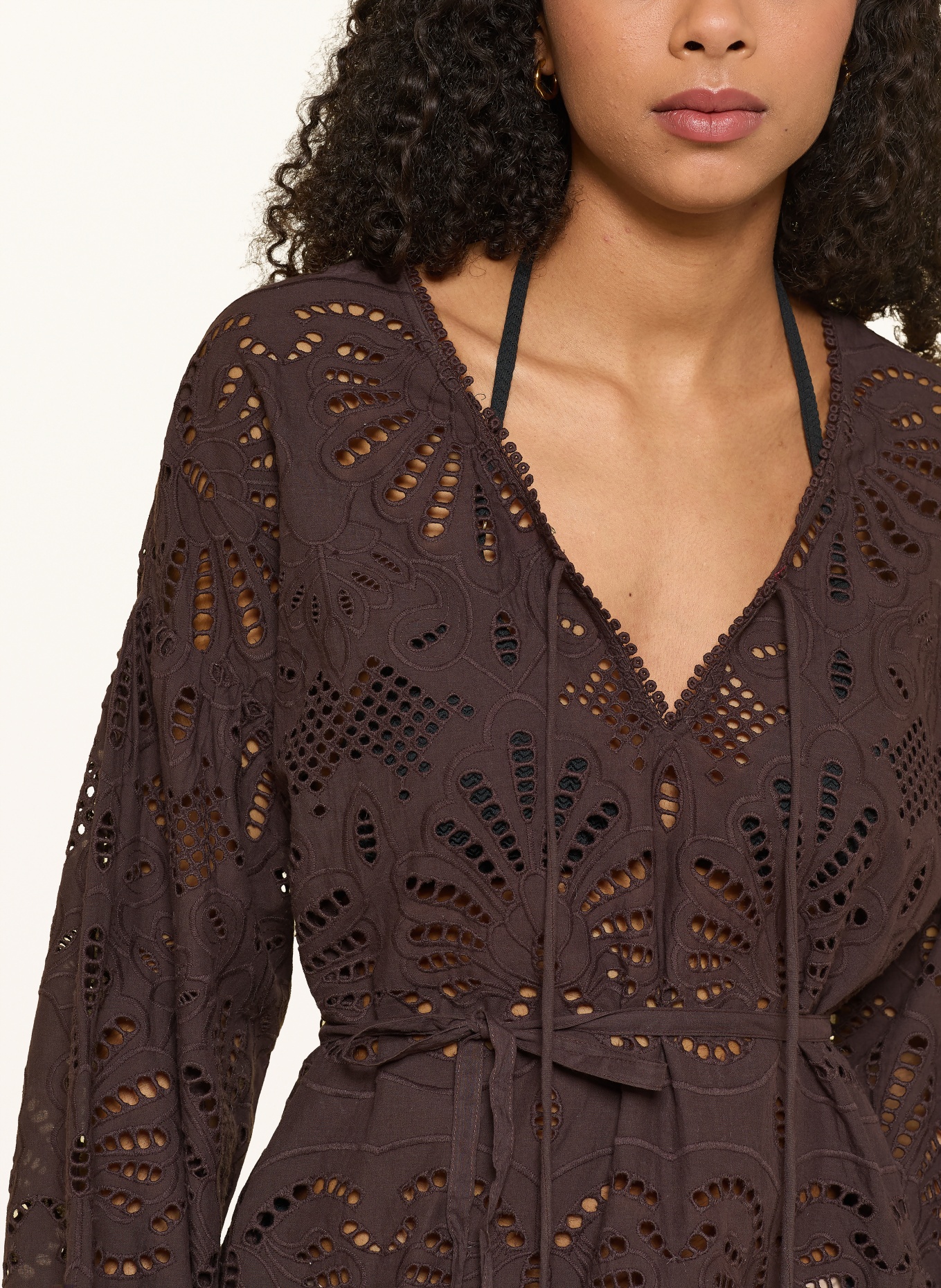 MRS & HUGS Strandkleid aus Lochspitze: DUNKELBRAUN