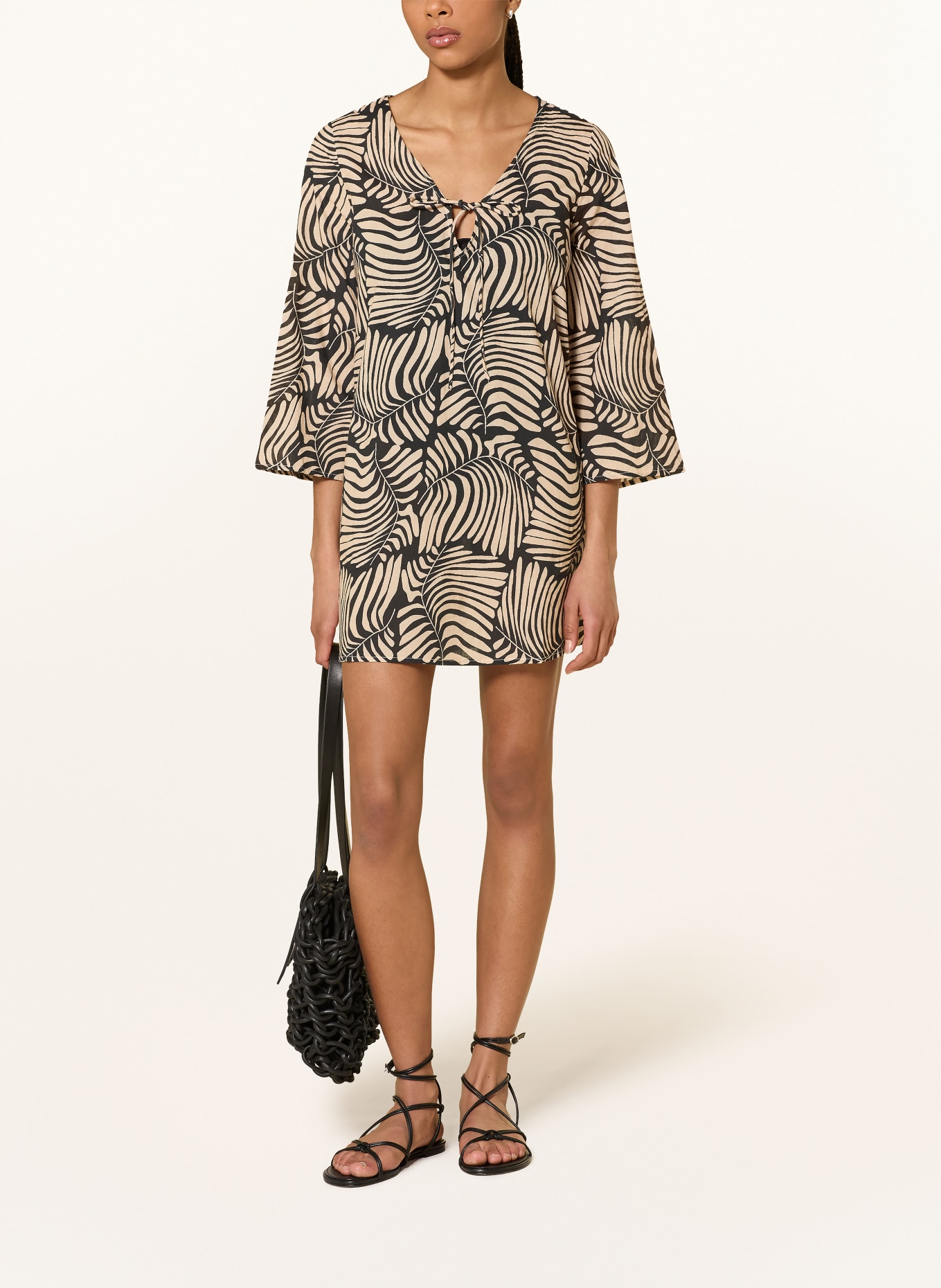 darling harbour Kleid mit 3/4-Arm: 14 CREME-SCHWARZ