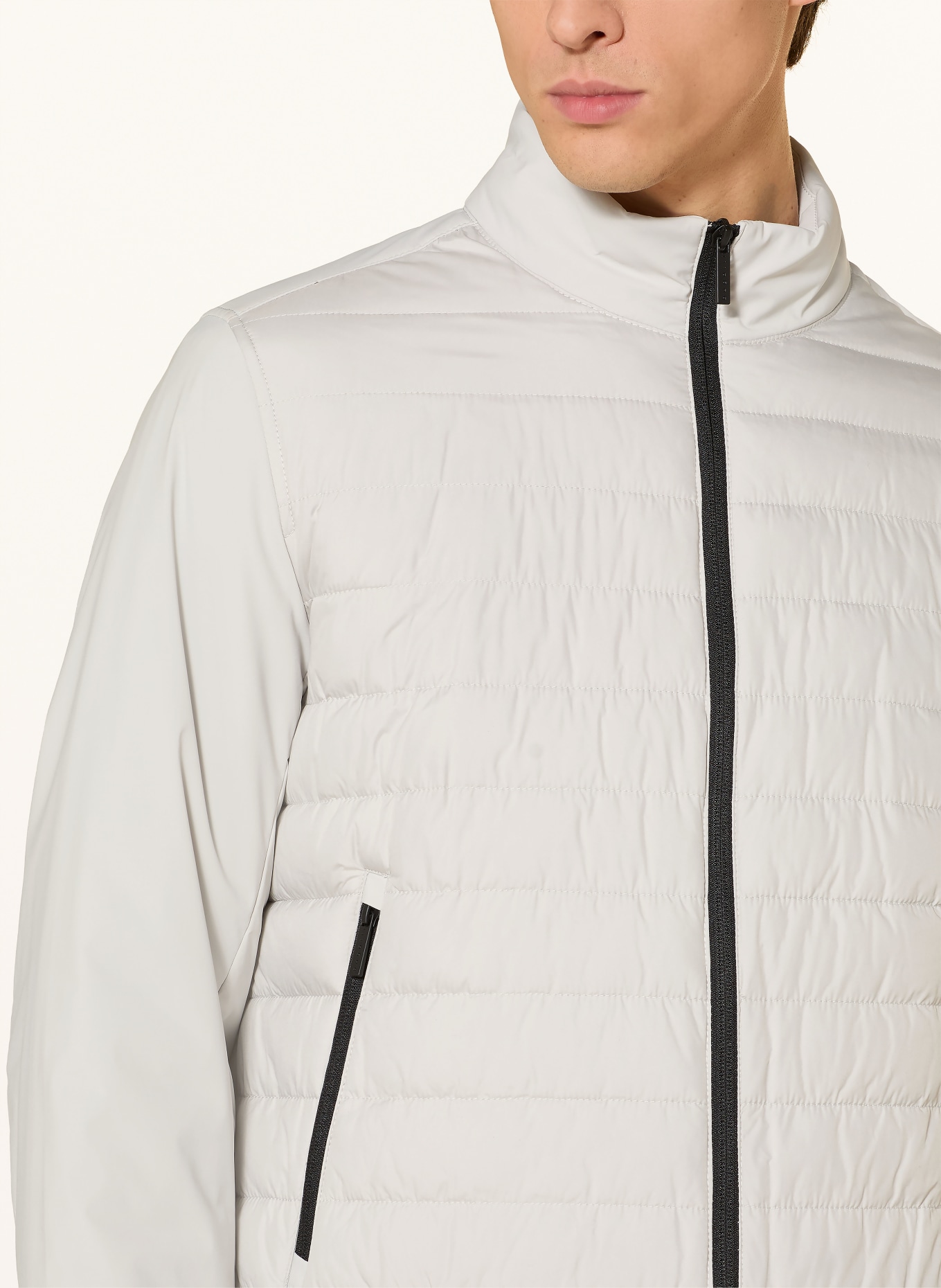 bugatti Blouson met DUPONT™ SORONA®-isolatie in een mix van materialen: LICHTGRIJS