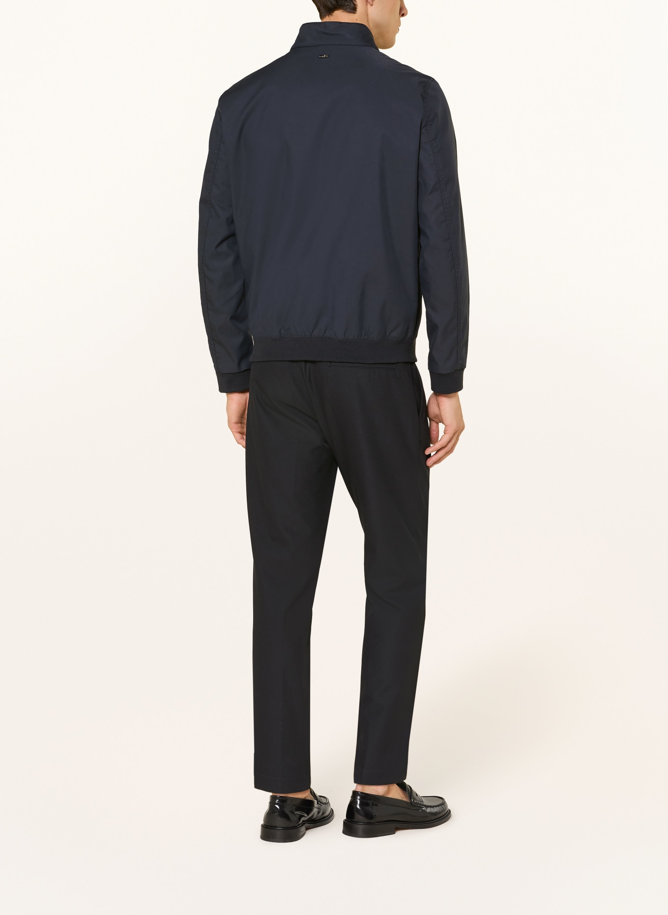 bugatti bundy: TMAVĚ MODRÁ