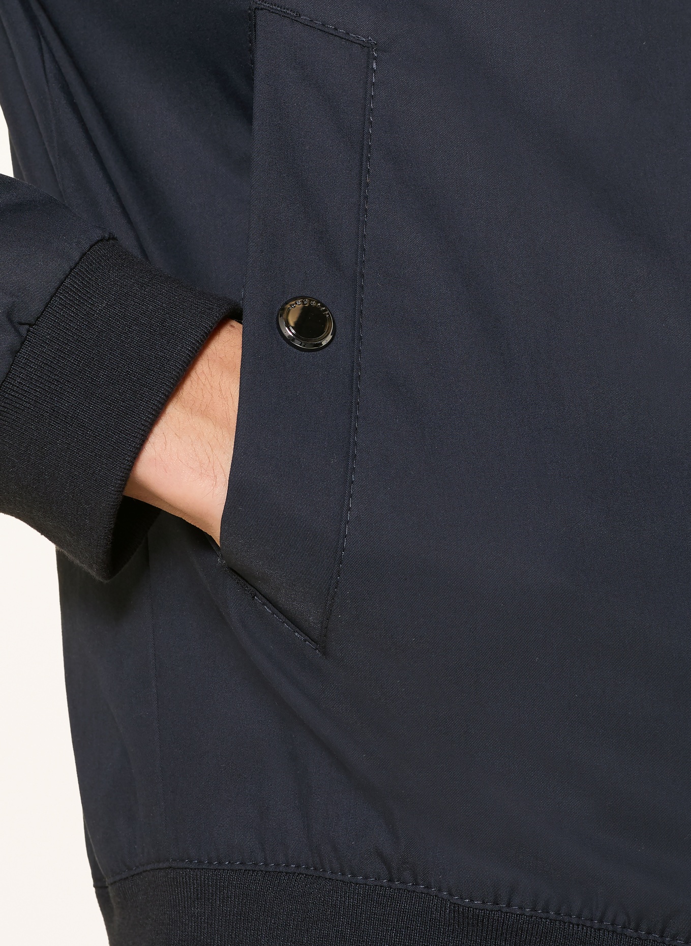 bugatti bundy: TMAVĚ MODRÁ