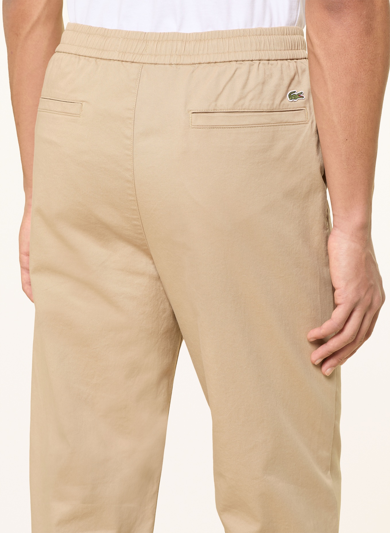 LACOSTE Chino Regular Fit: BEIGE