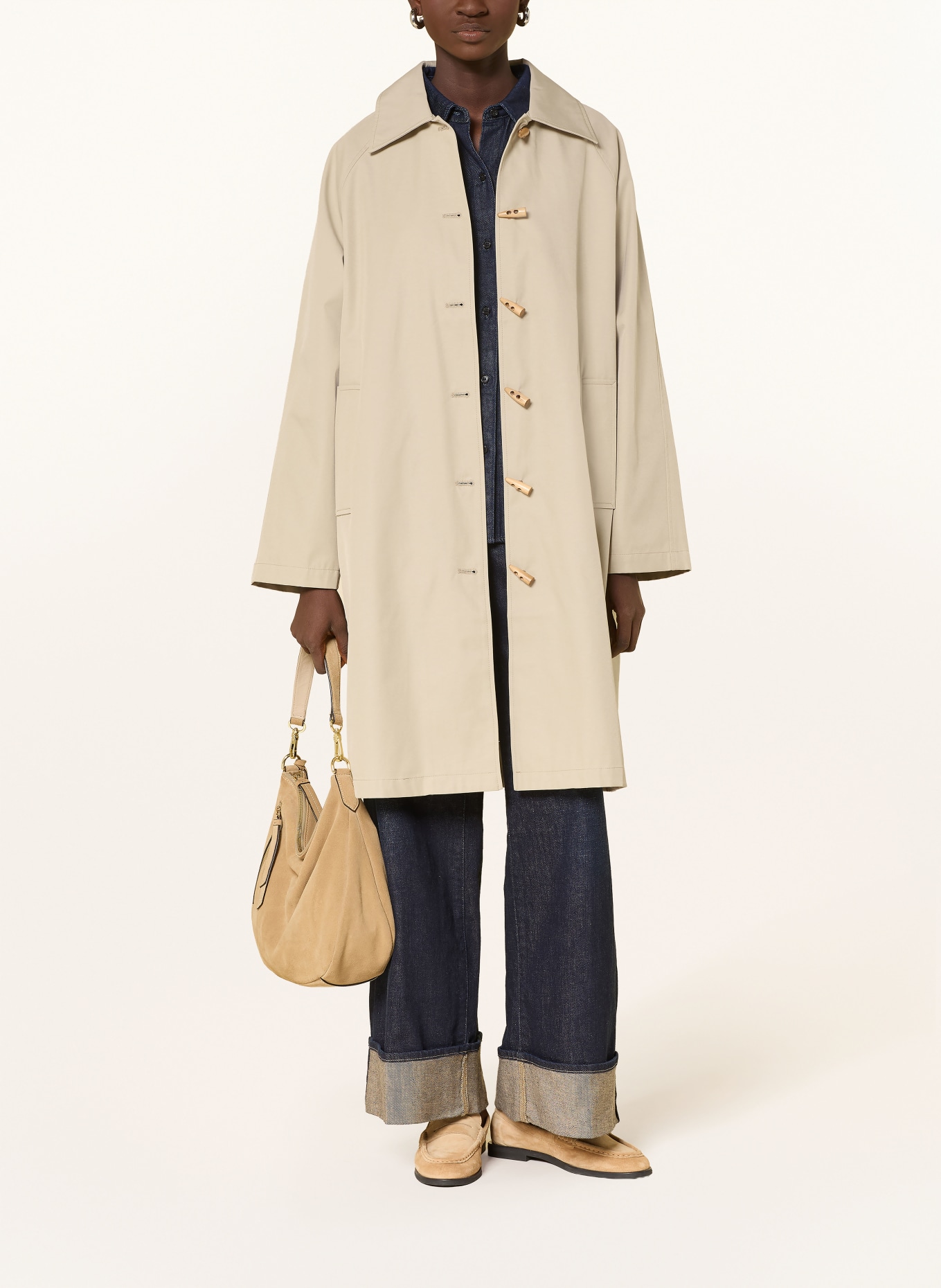 ICHI IHESTAVA trench coat: BEIGE