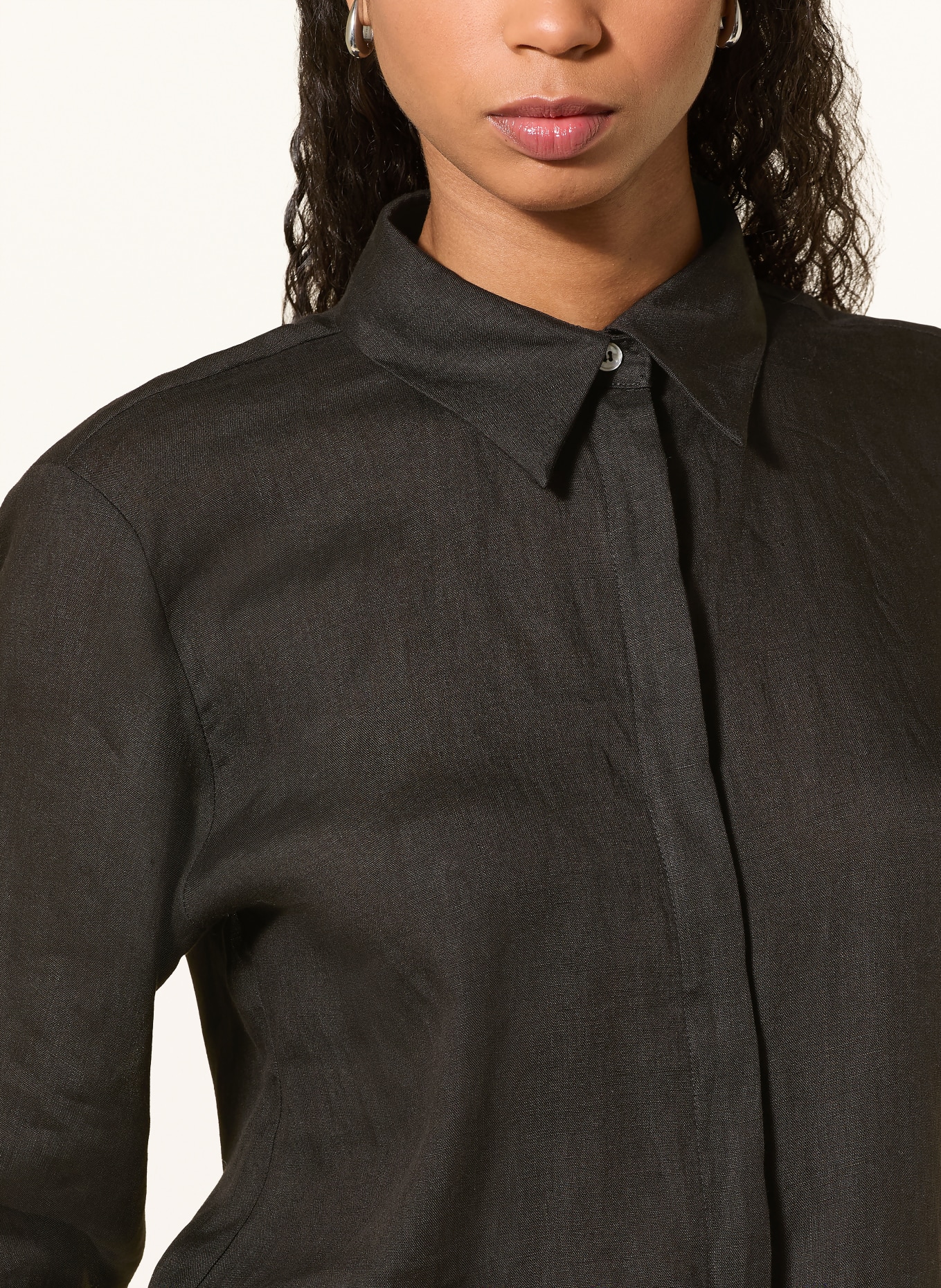 MARELLA Lněná halenka MLSEDITORE s odnímatelnou mašlí: ČERNÁ