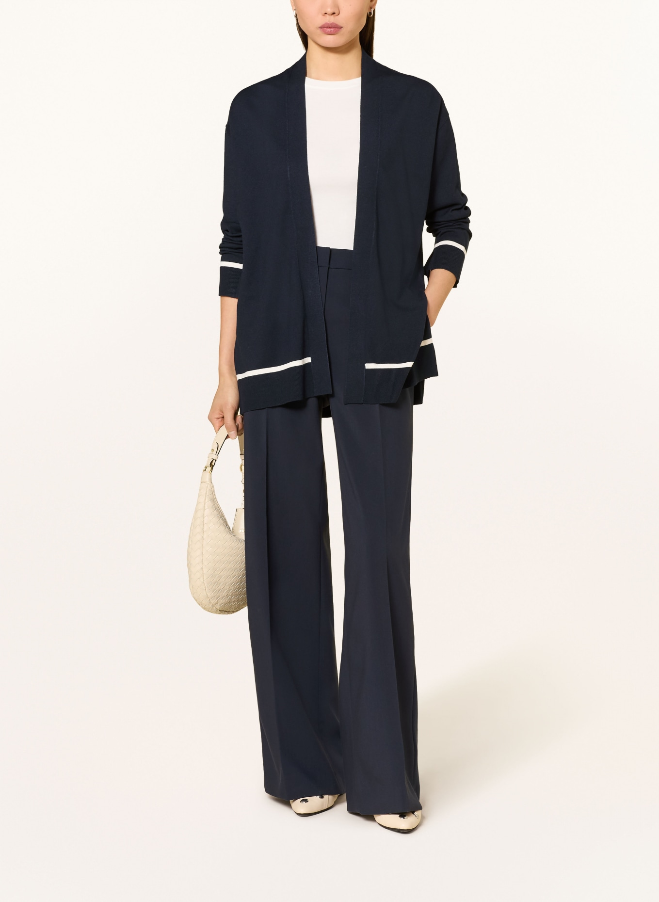 ELENA MIRO Strickhülle: DUNKELBLAU / WEISS