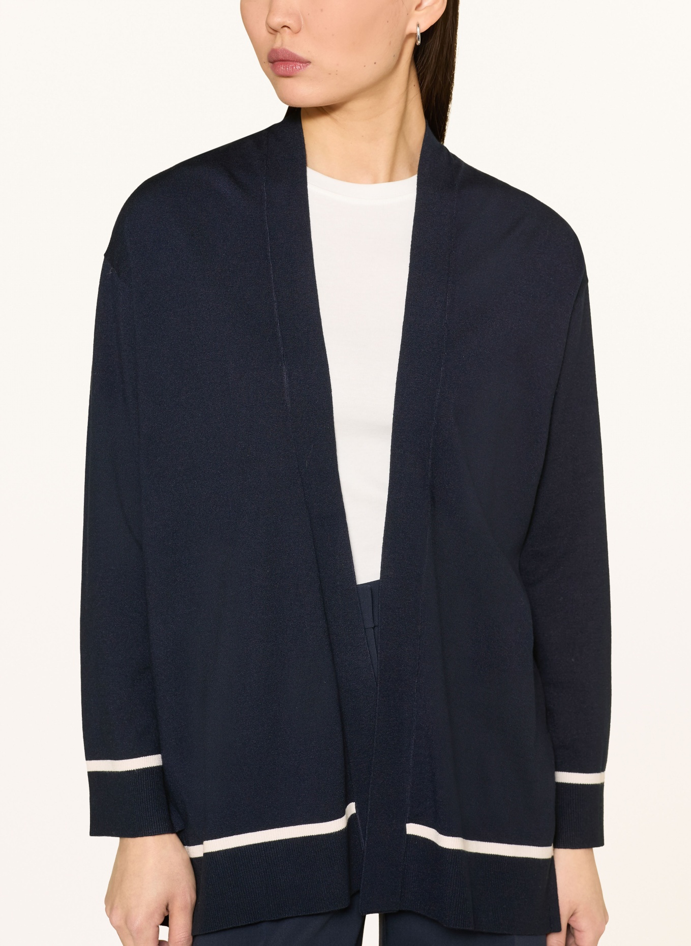 ELENA MIRO Strickhülle: DUNKELBLAU / WEISS