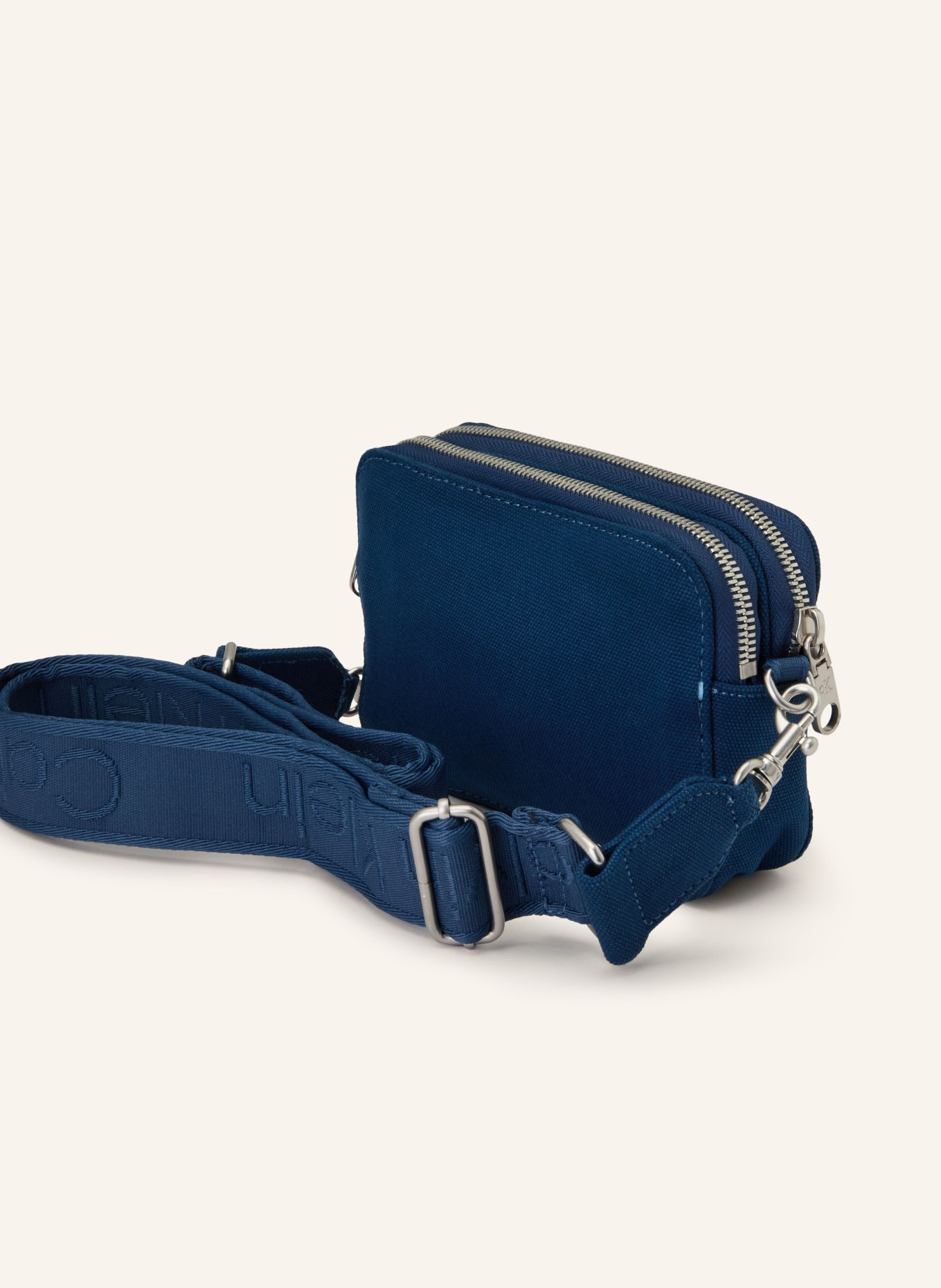 Calvin Klein shoulder bag: DARK BLUE