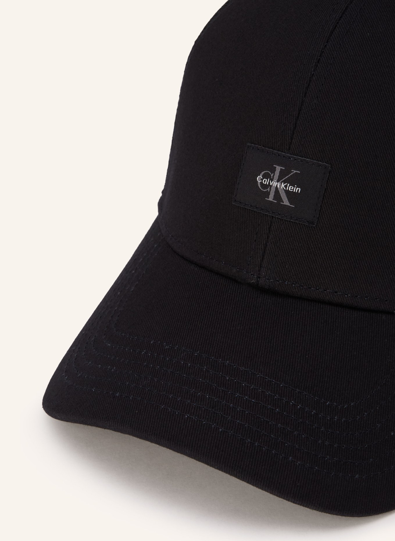 Calvin Klein cap: BLACK