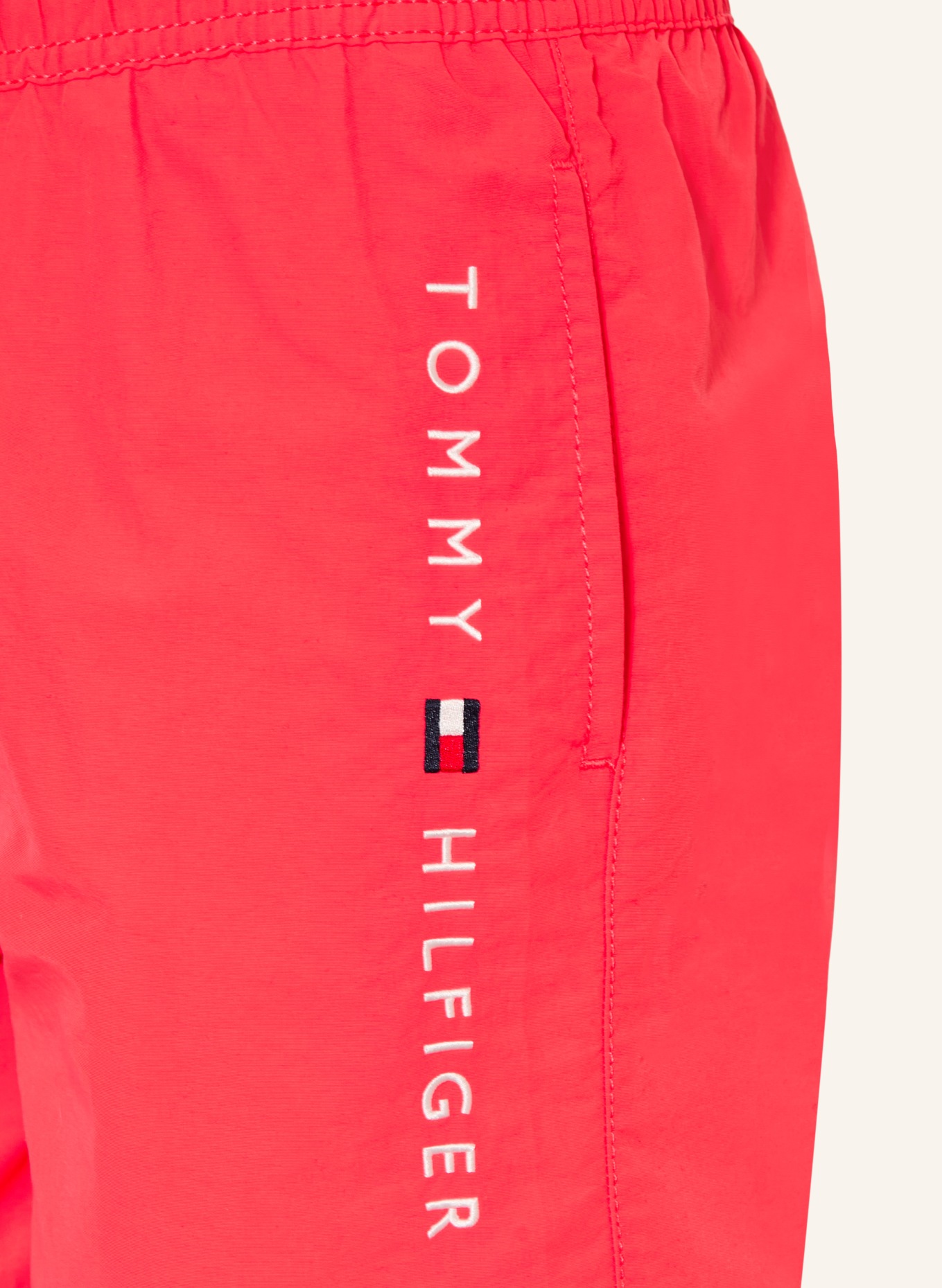 TOMMY HILFIGER Badeshorts: LACHS