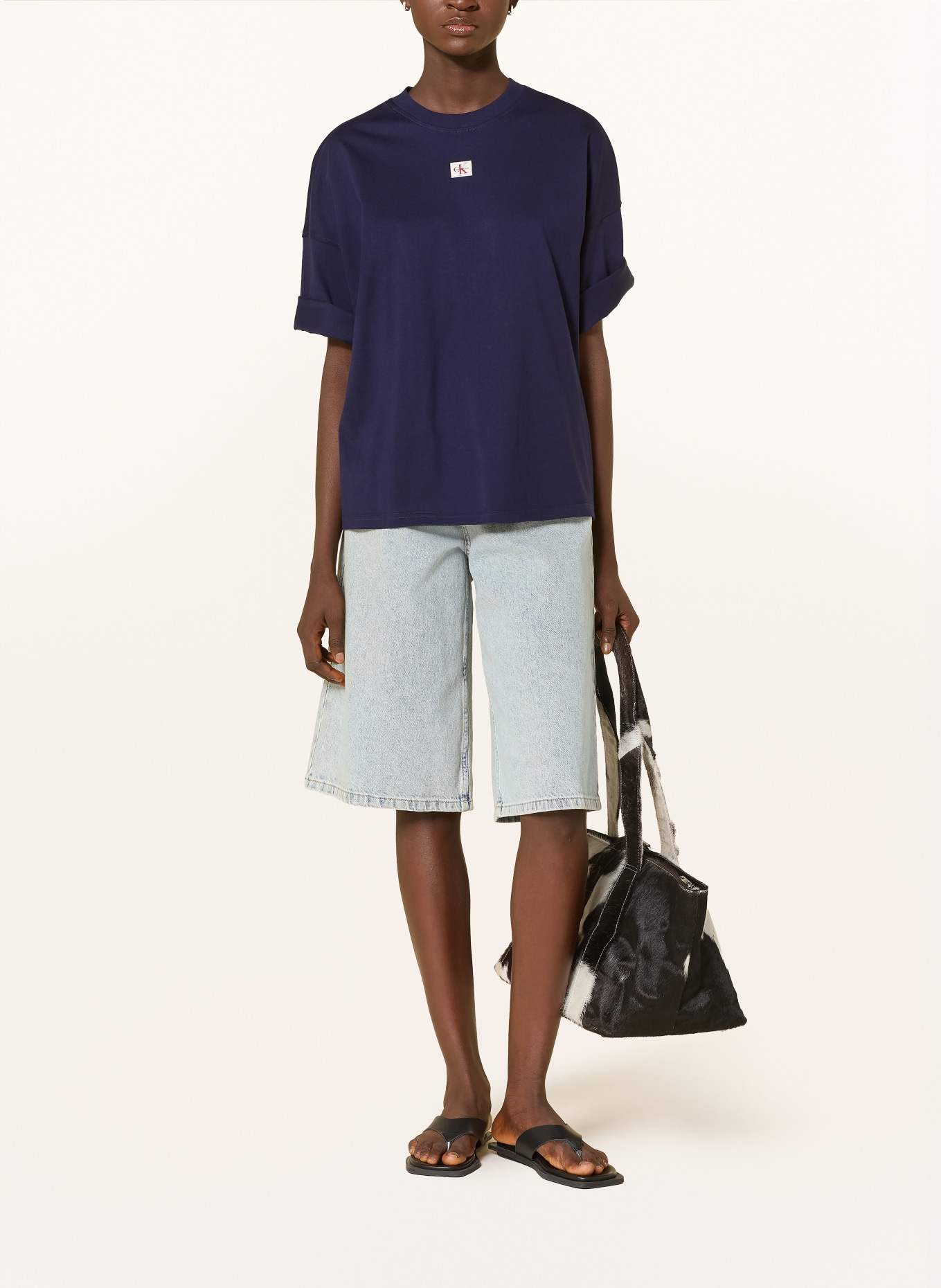 Calvin Klein Jeans Oversized tričko: TMAVĚ MODRÁ