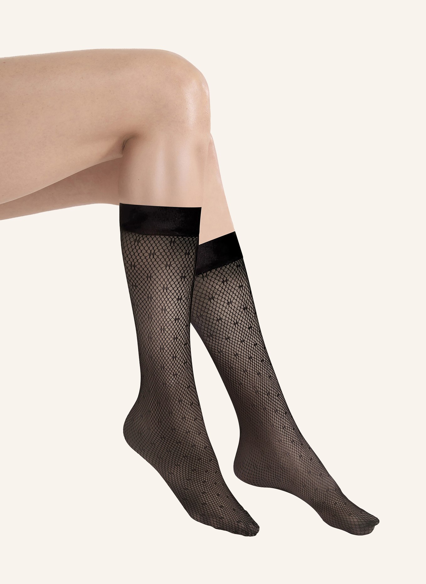 Wolford Jemné punčochové ponožky DOTTED NET: 7005 BLACK