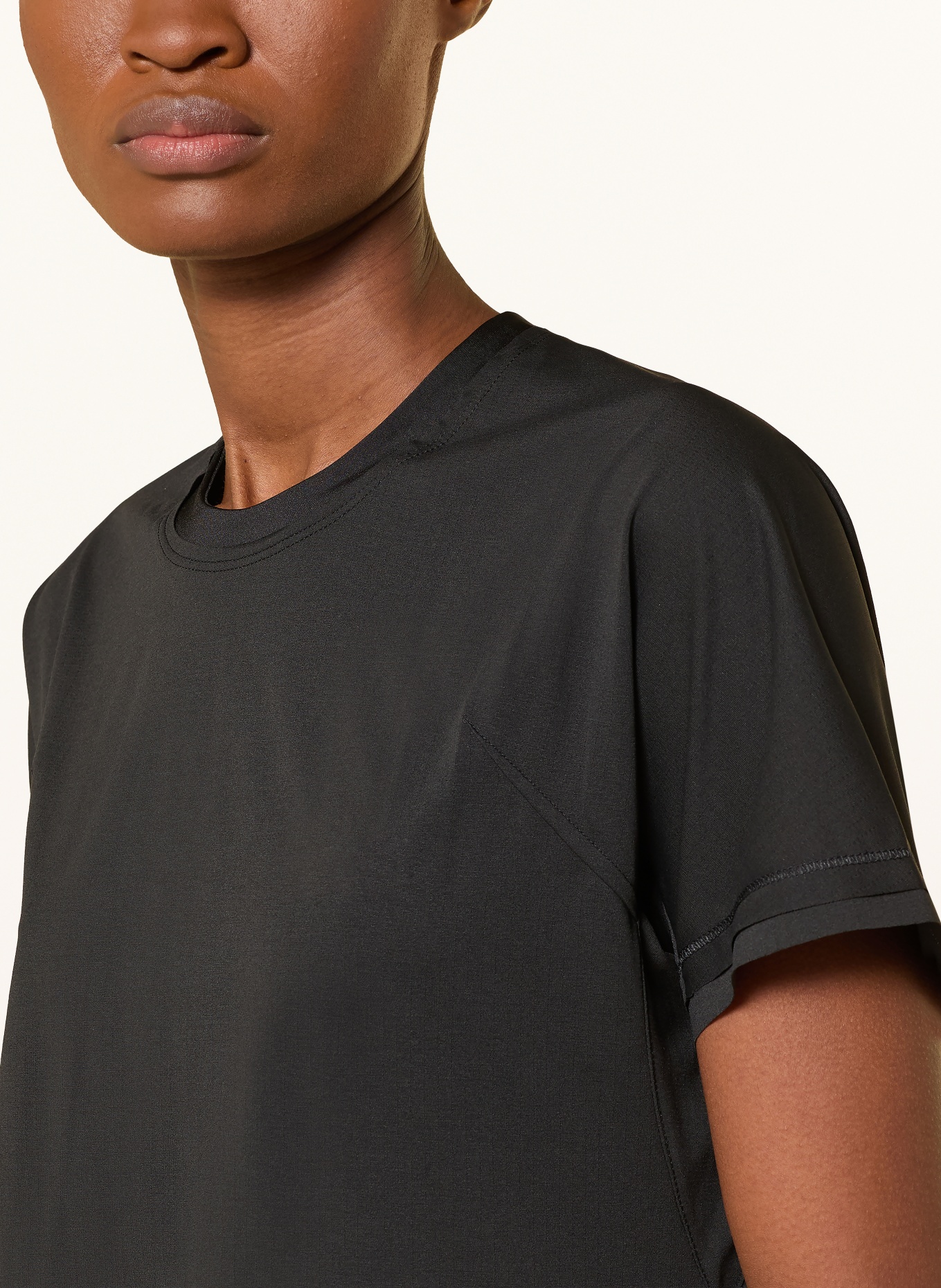 Y-3 running shirt: BLACK