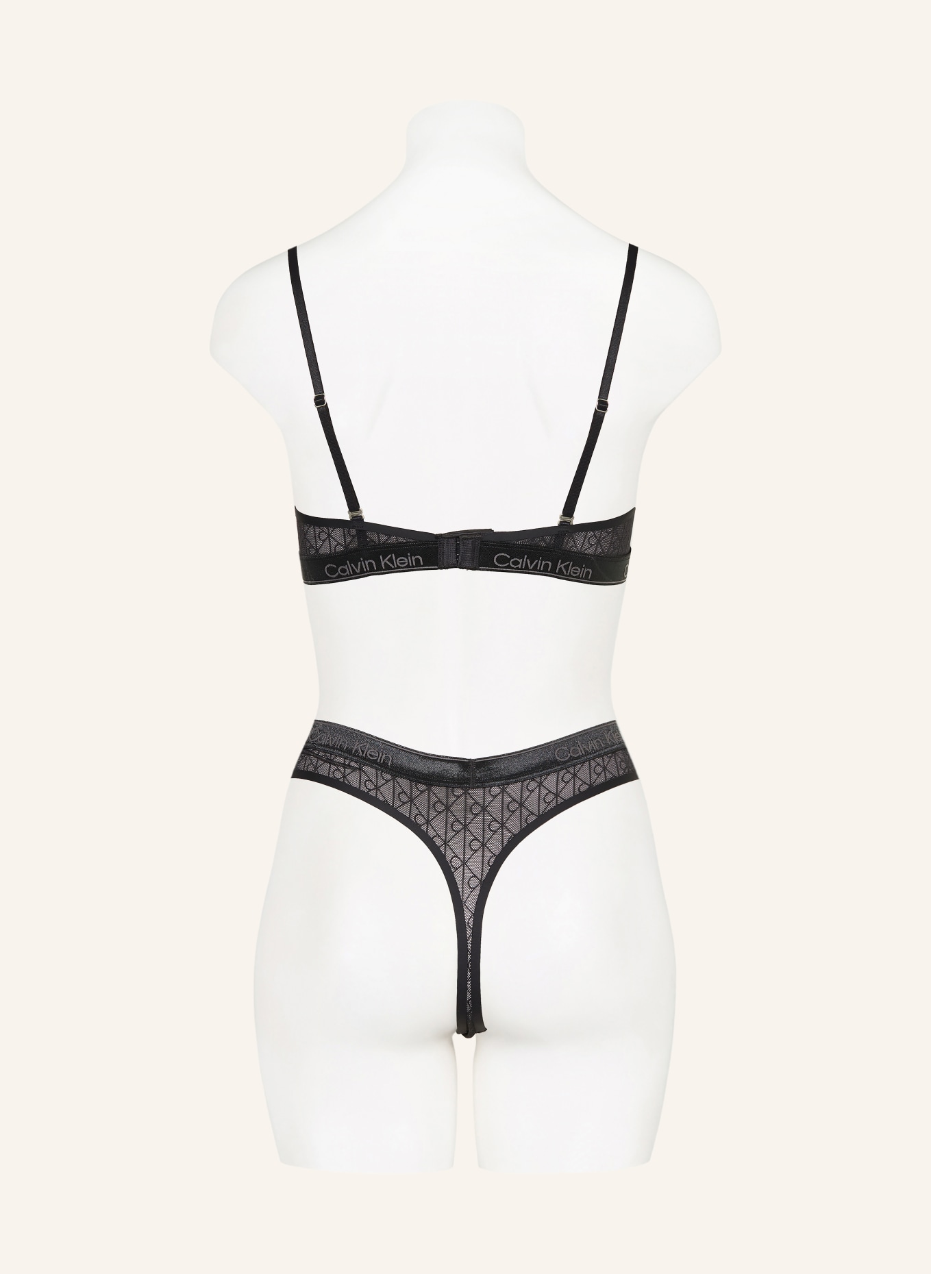 Calvin Klein Podprsenka s košíčky ICON LACE METALLIC: ČERNÁ