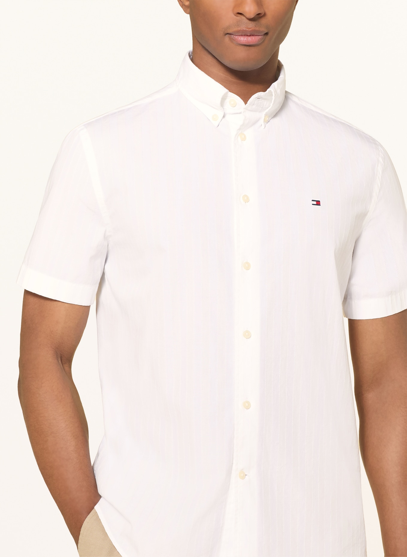 TOMMY HILFIGER Kurzarm-Hemd Regular Fit: WEISS