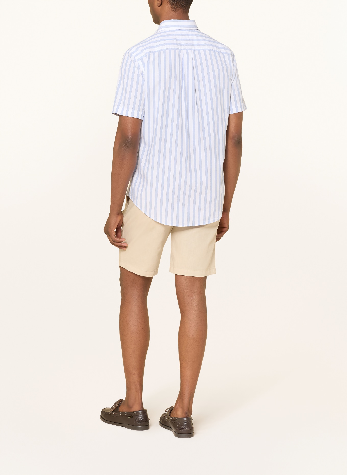 TOMMY HILFIGER Kurzarm-Hemd Regular Fit: WEISS / HELLBLAU