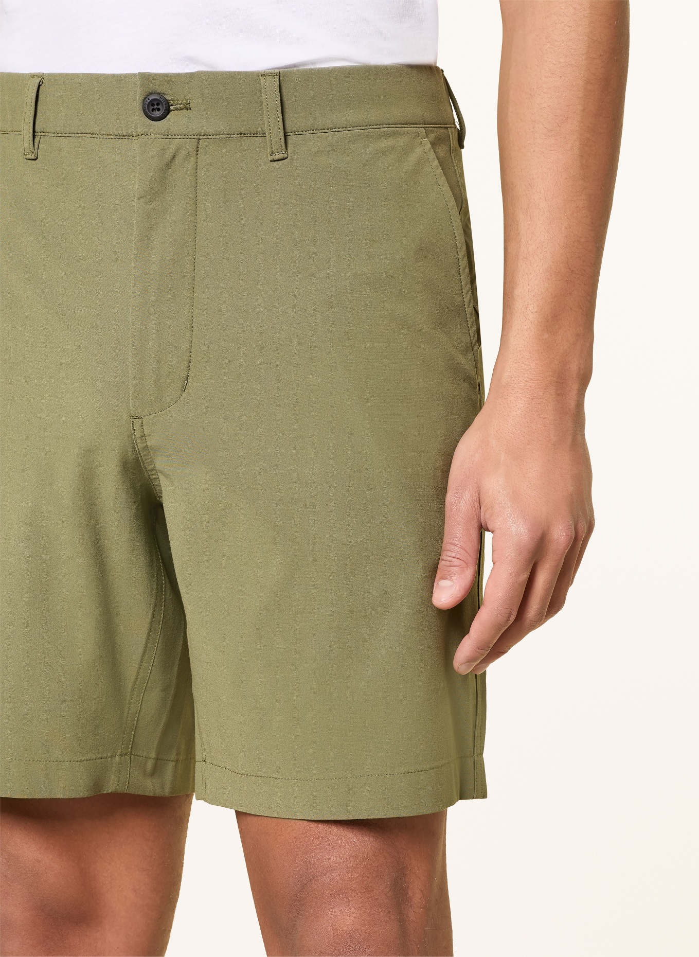 TOMMY HILFIGER Shorts DOVER Regular Fit: OLIV