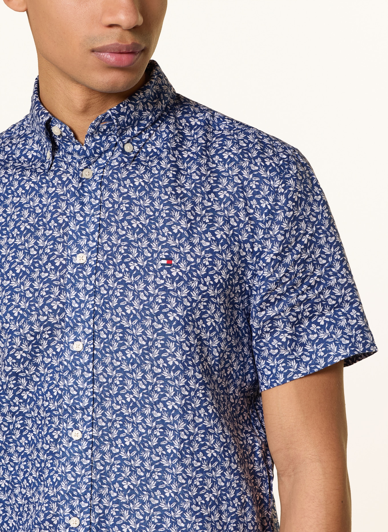 TOMMY HILFIGER Kurzarm-Hemd Regular Fit aus Leinen: BLAU / WEISS
