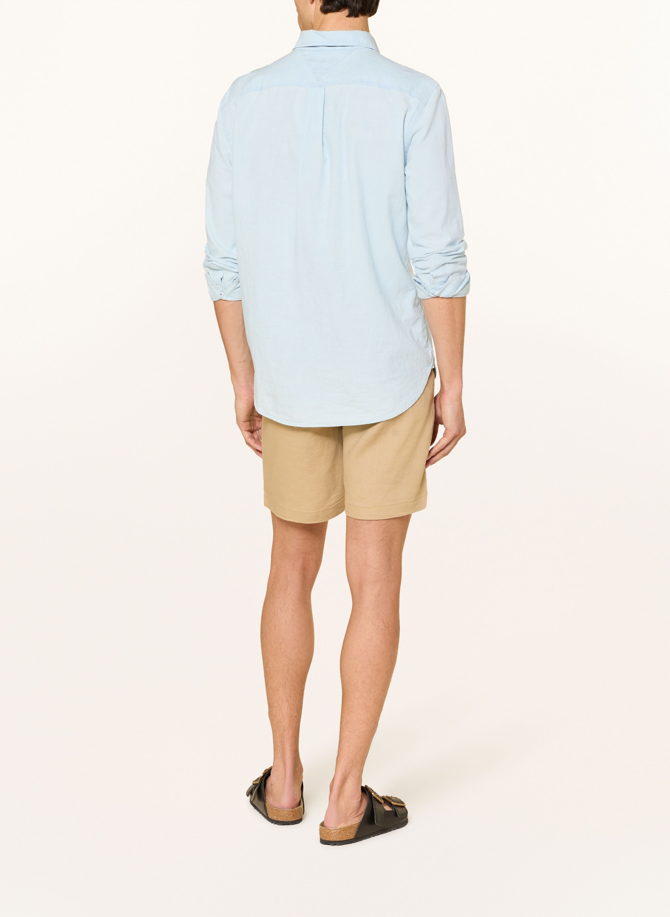 TOMMY HILFIGER Lněné šortky DOVER Regular Fit: BÉŽOVÁ