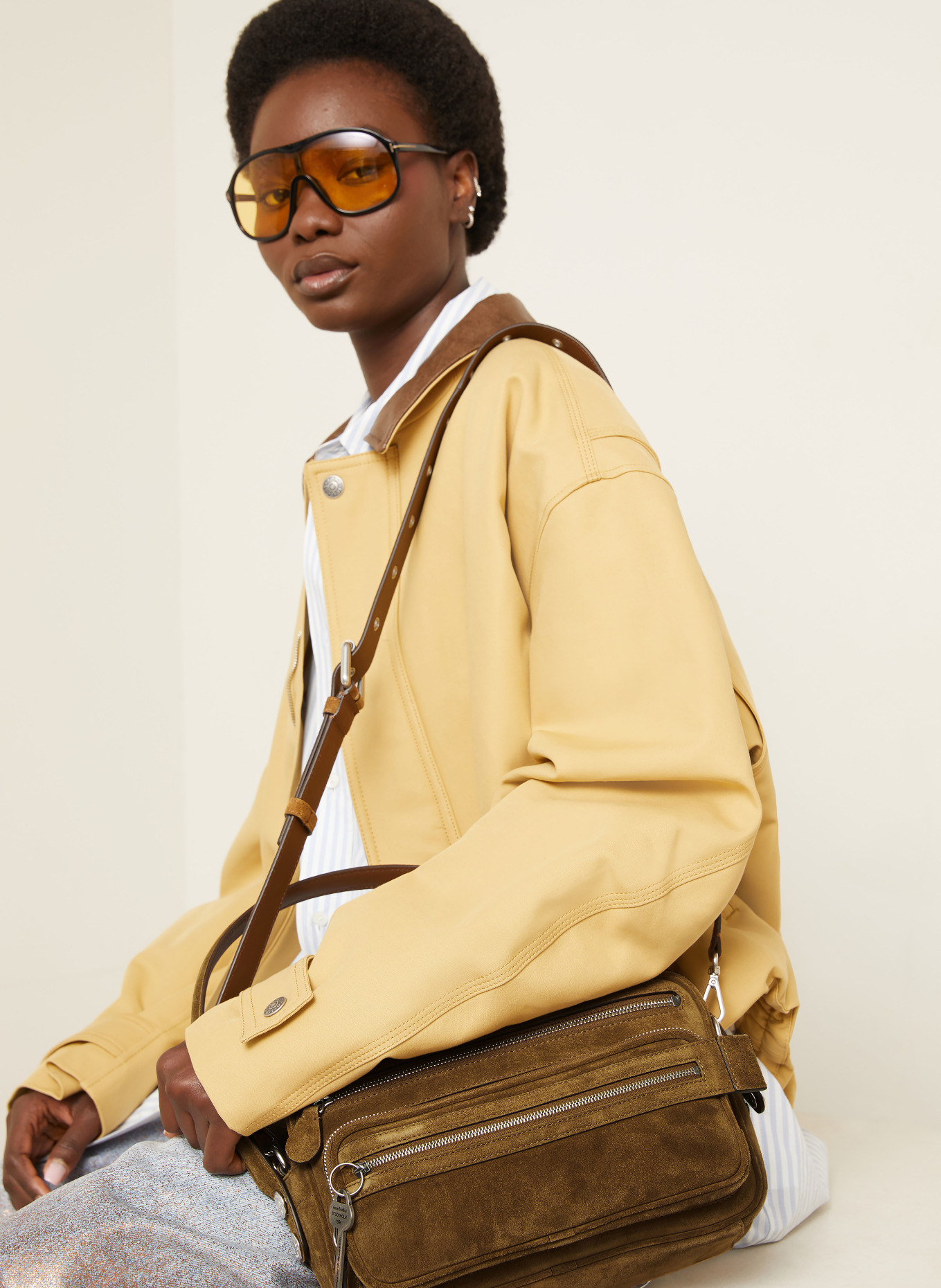 Acne Studios Torba na ramię CAMERO: BRĄZOWY