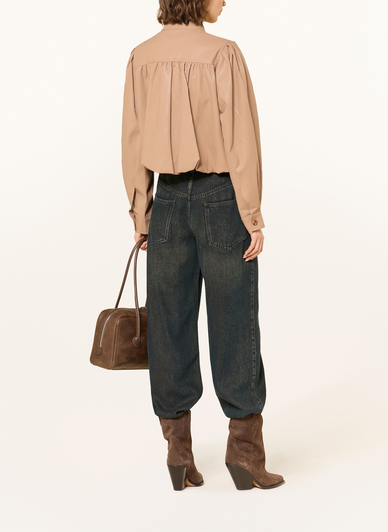 MRS & HUGS Bunda v koženém vzhledu: BÉŽOVÁ