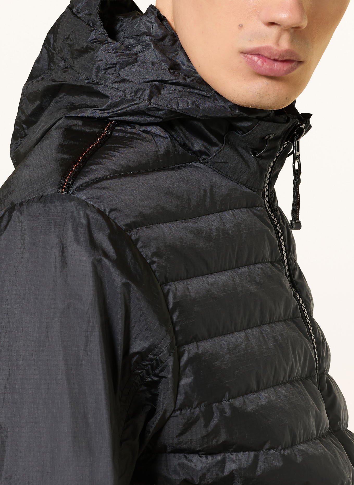 PARAJUMPERS Lehká péřová bunda RIMO: ČERNÁ