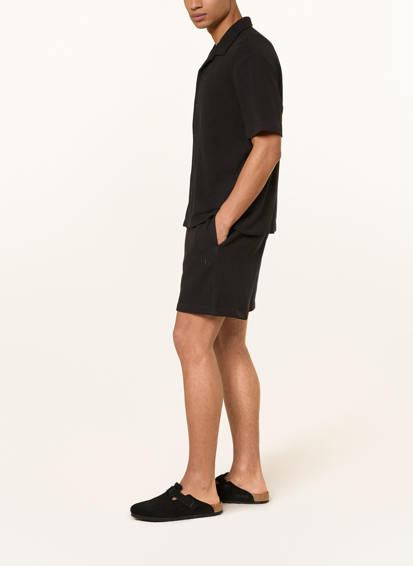 Calvin Klein Jeans šortky: ČERNÁ