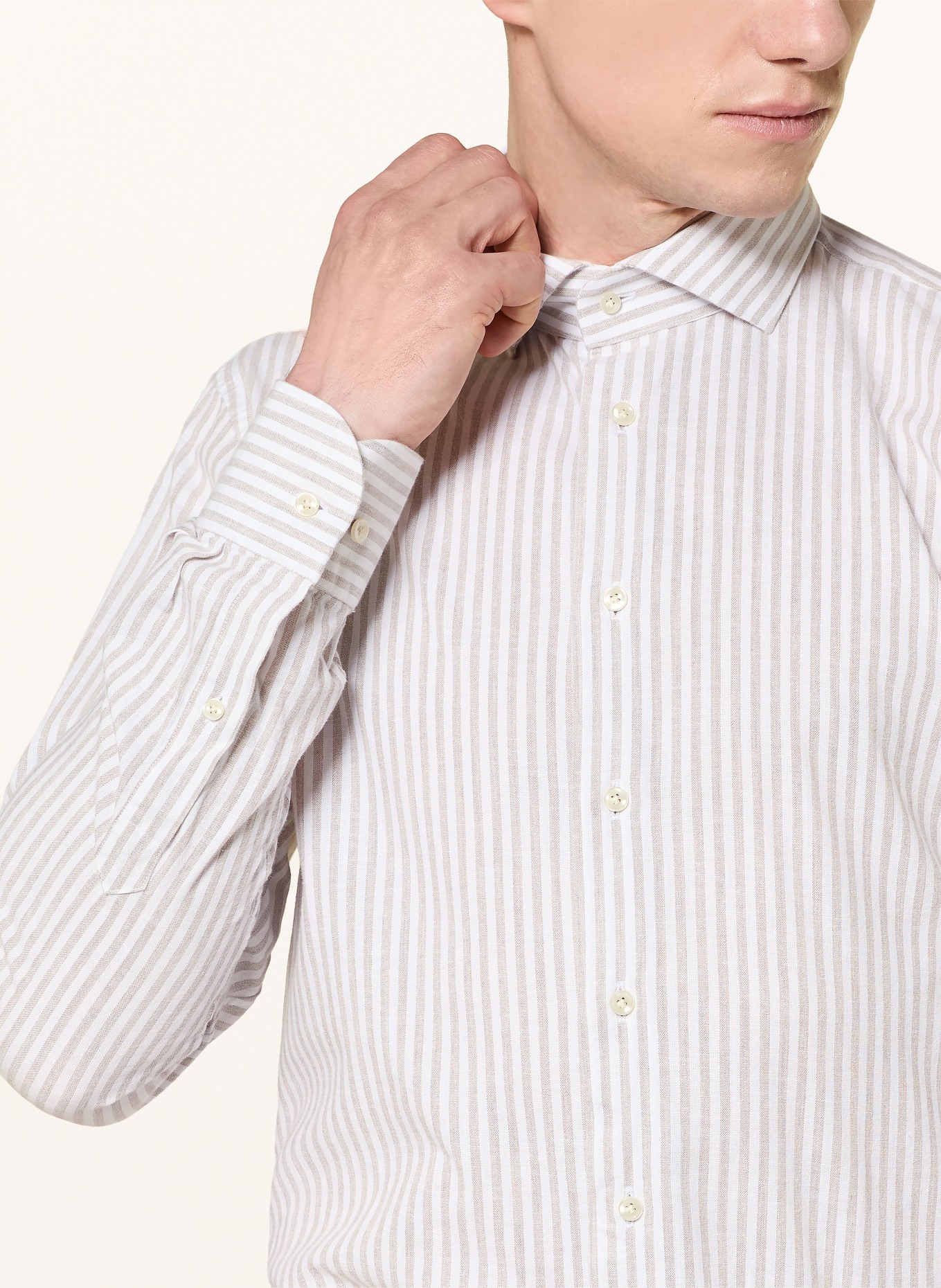 PROFUOMO Košile Slim Fit: BÉŽOVÁ / BÍLÁ