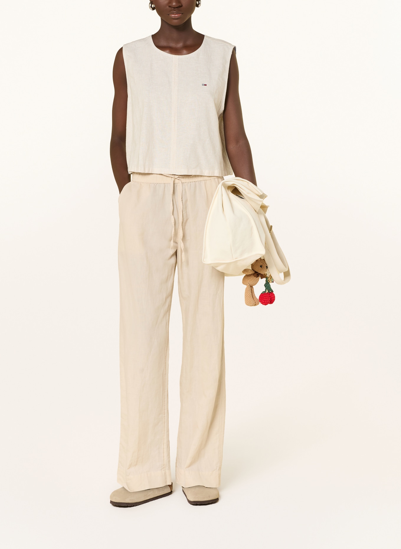 TOMMY JEANS Top mit Leinen: ECRU / CAMEL