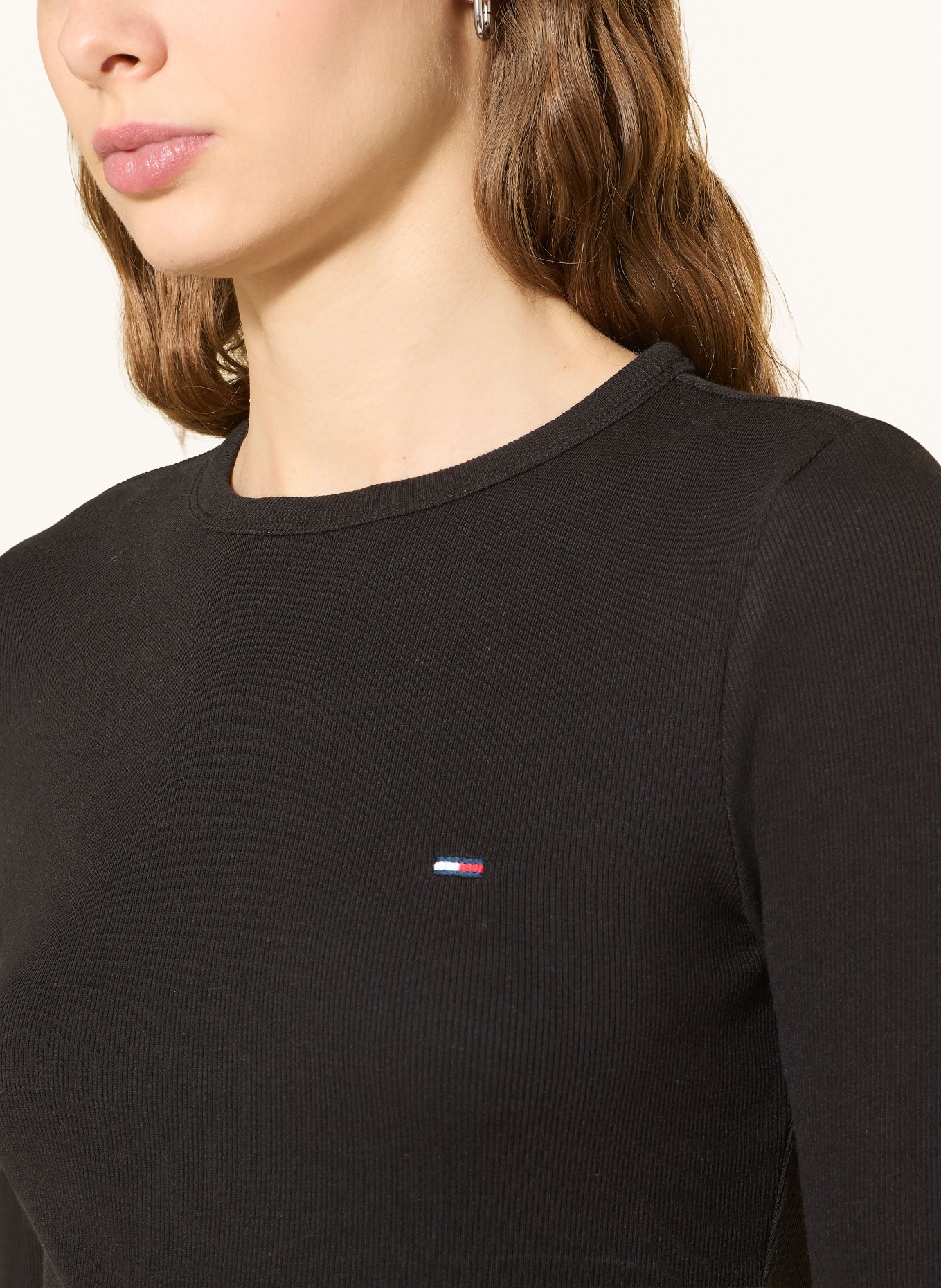 TOMMY JEANS Dlouhé rukávy: ČERNÁ