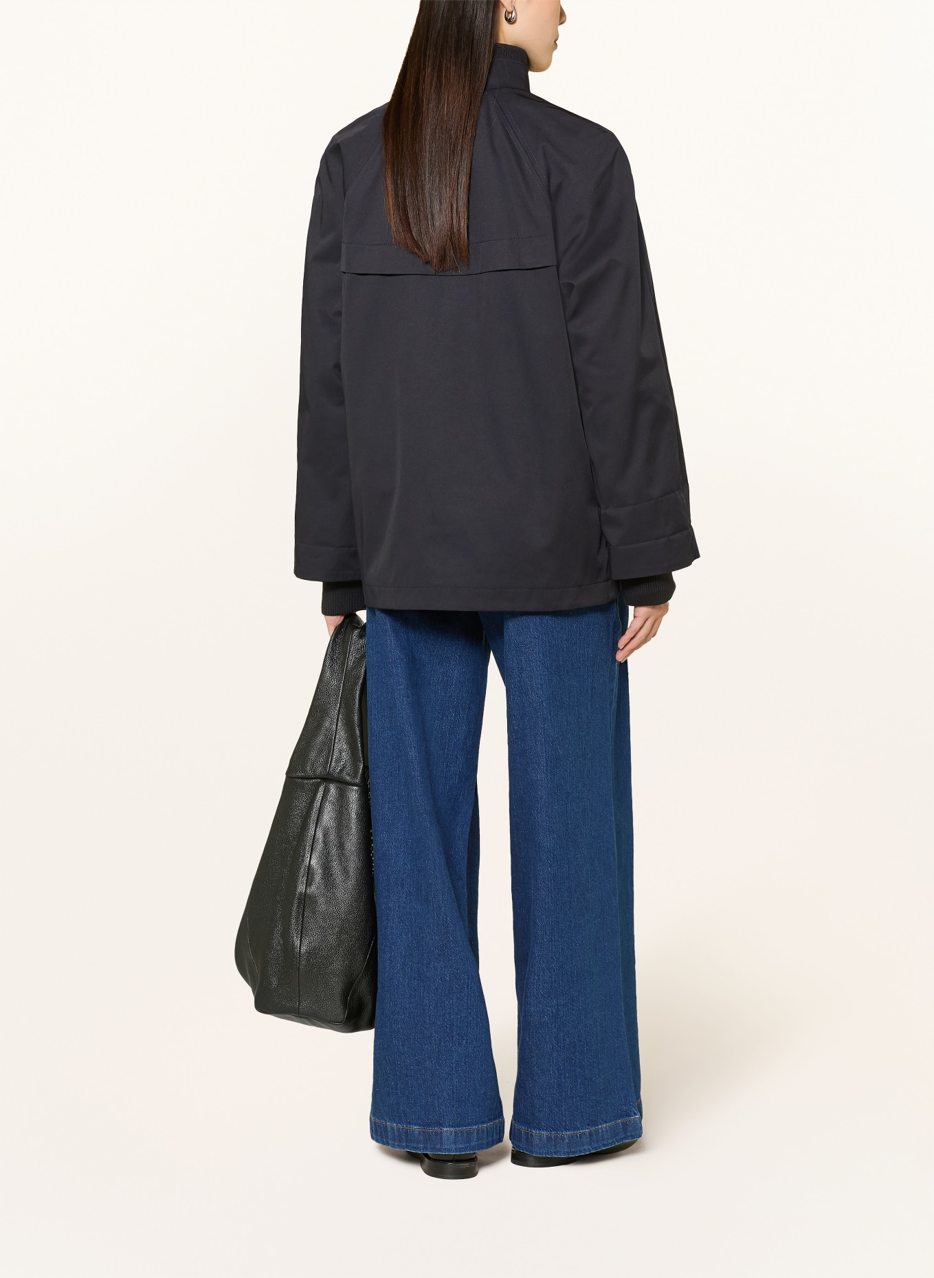 comma trenchcoat: TMAVĚ MODRÁ