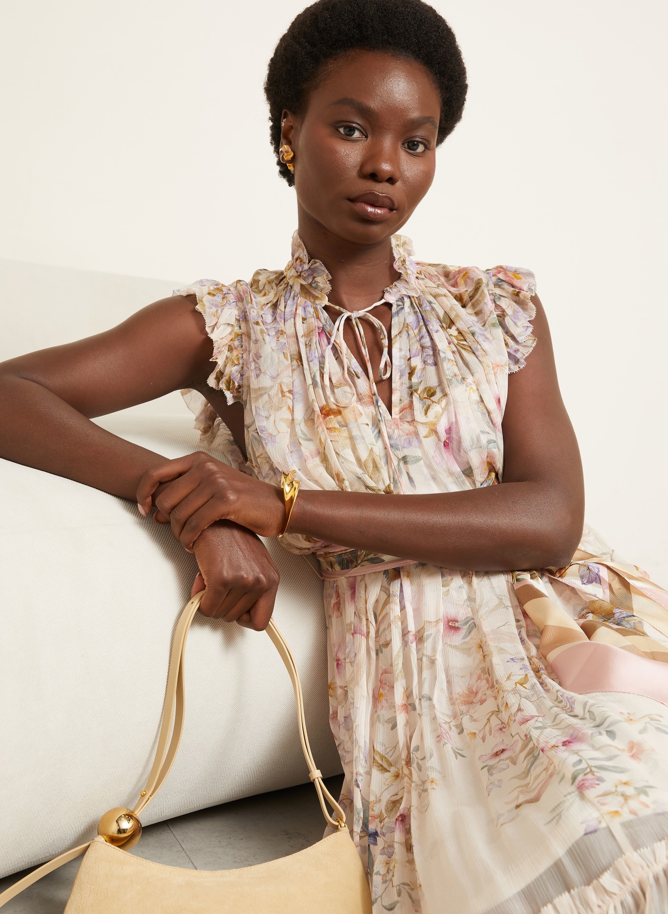 ZIMMERMANN Kleid REBELLION mit Rüschen und Plissees: CREME / ROSA / HELLBLAU