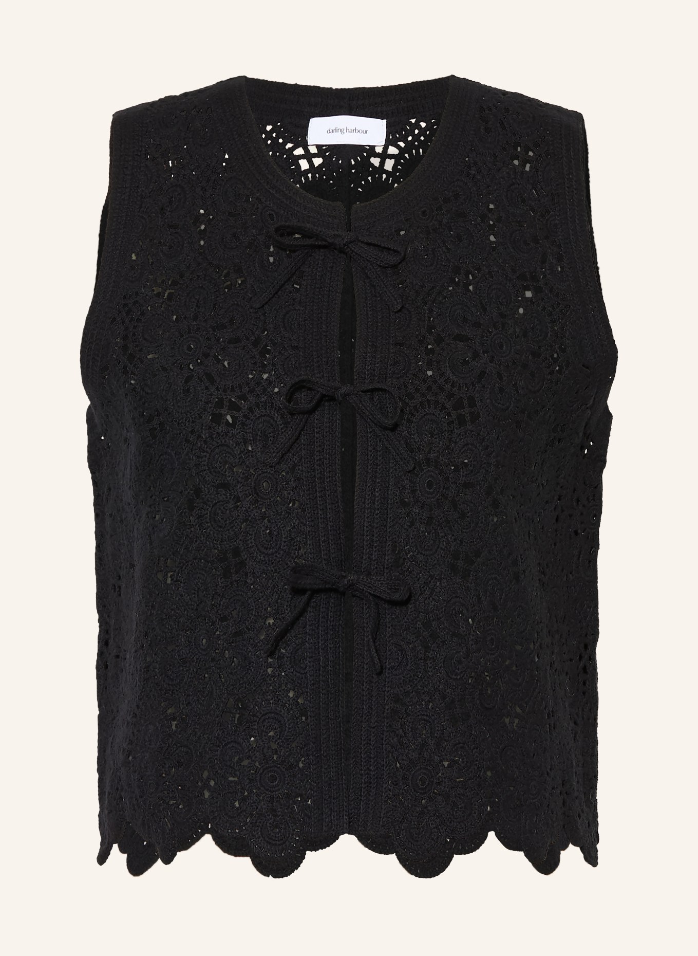darling harbour crochet vest: BLACK