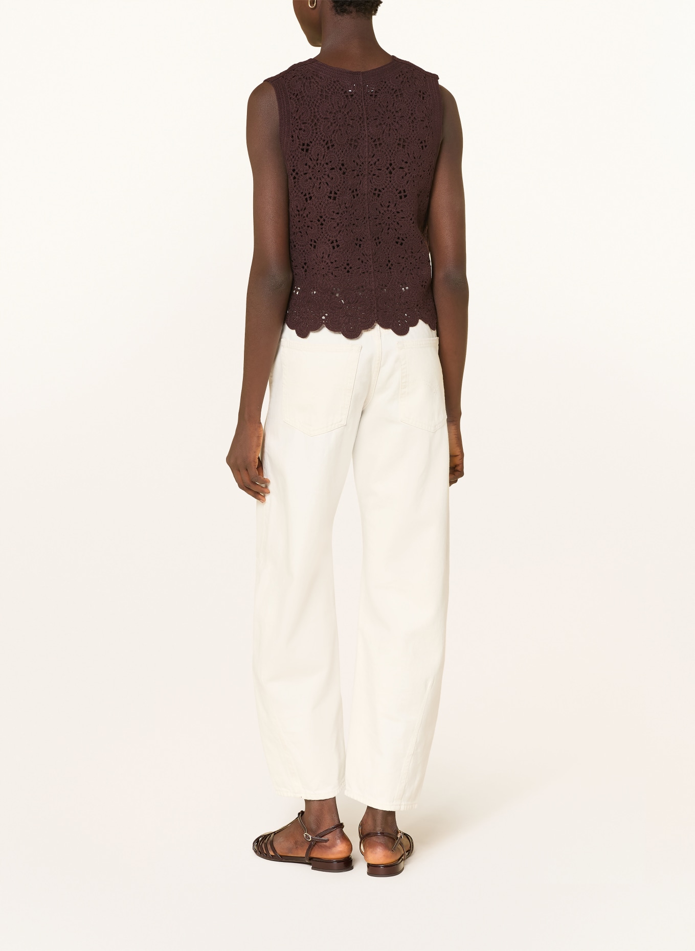 darling harbour crochet vest: DARK BROWN