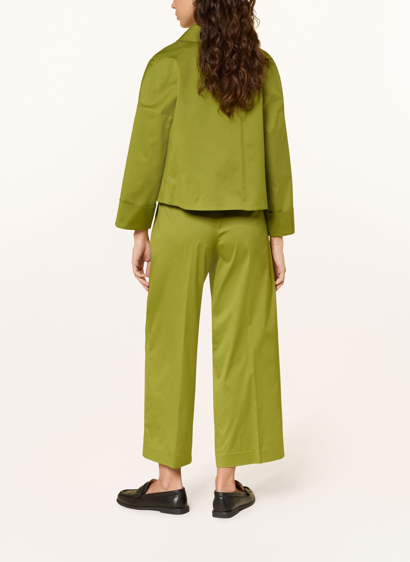 windsor. boxy jacket: OLIVE