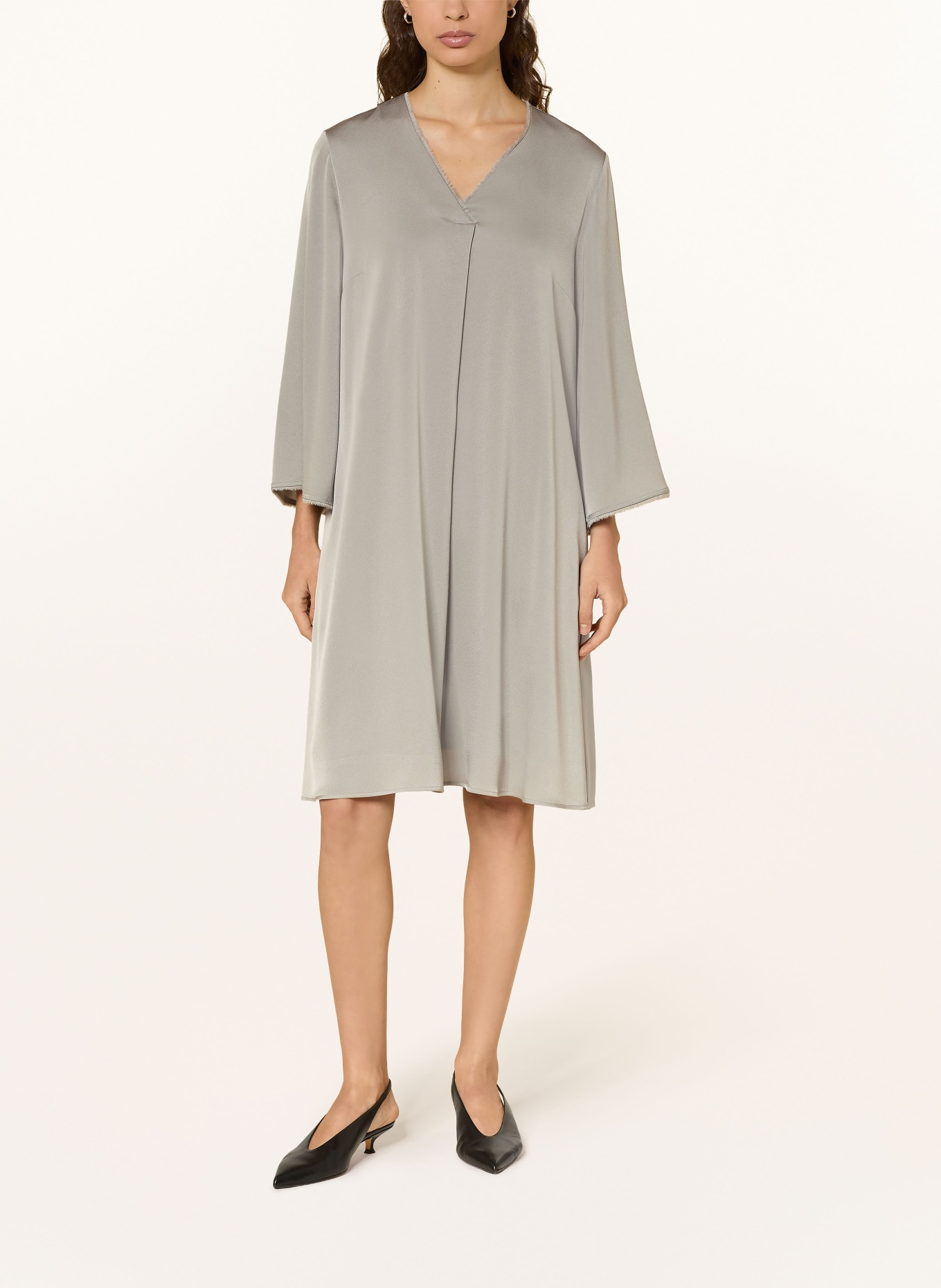 windsor. šaty: KHAKI