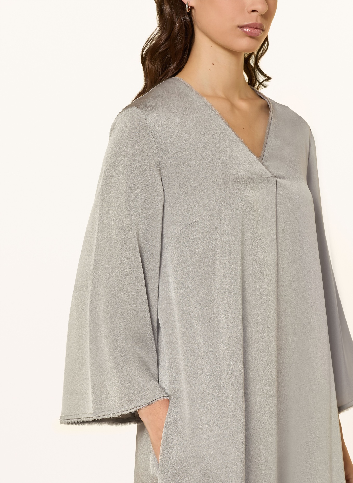 windsor. šaty: KHAKI