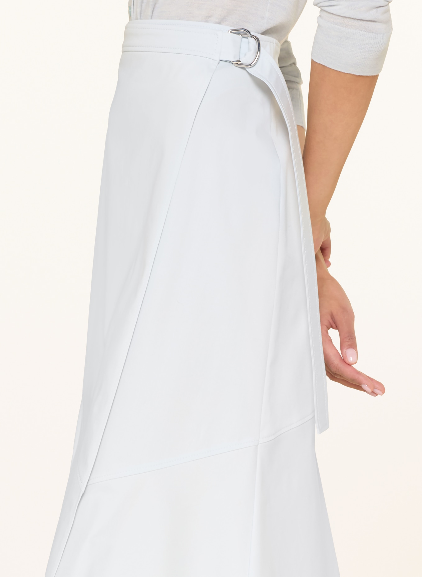 BOSS Sukně VULERAN s překříženým střihem: TMAVĚ MODRÁ