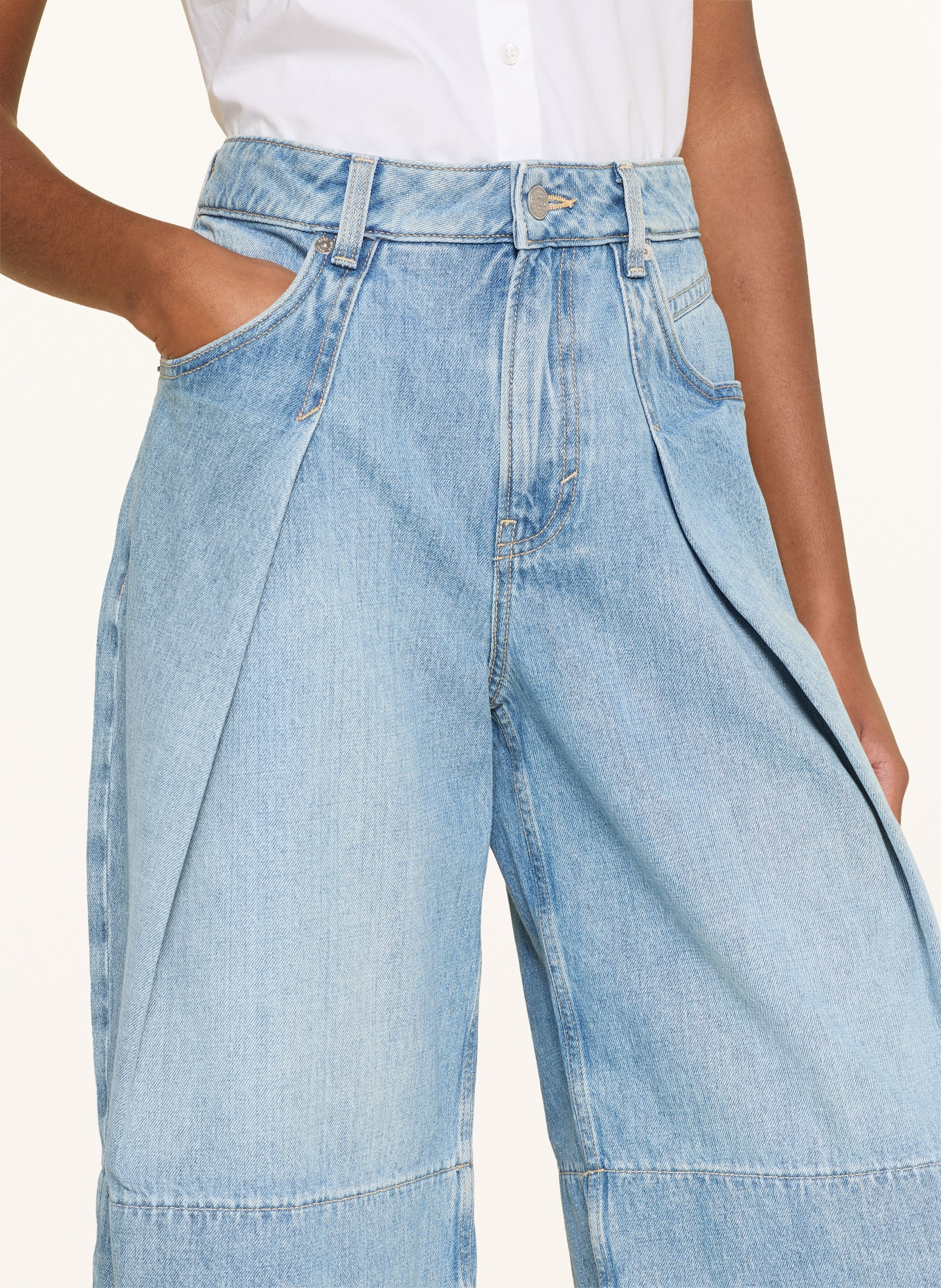 BOSS Jeans-Bermudas SLOUCHY: 430 BRIGHT BLUE