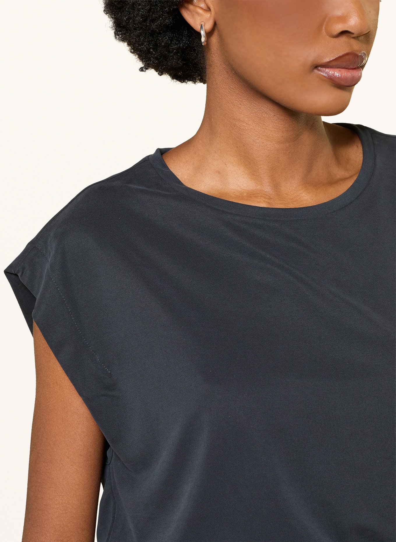 BOSS Top EBONY: SCHWARZ