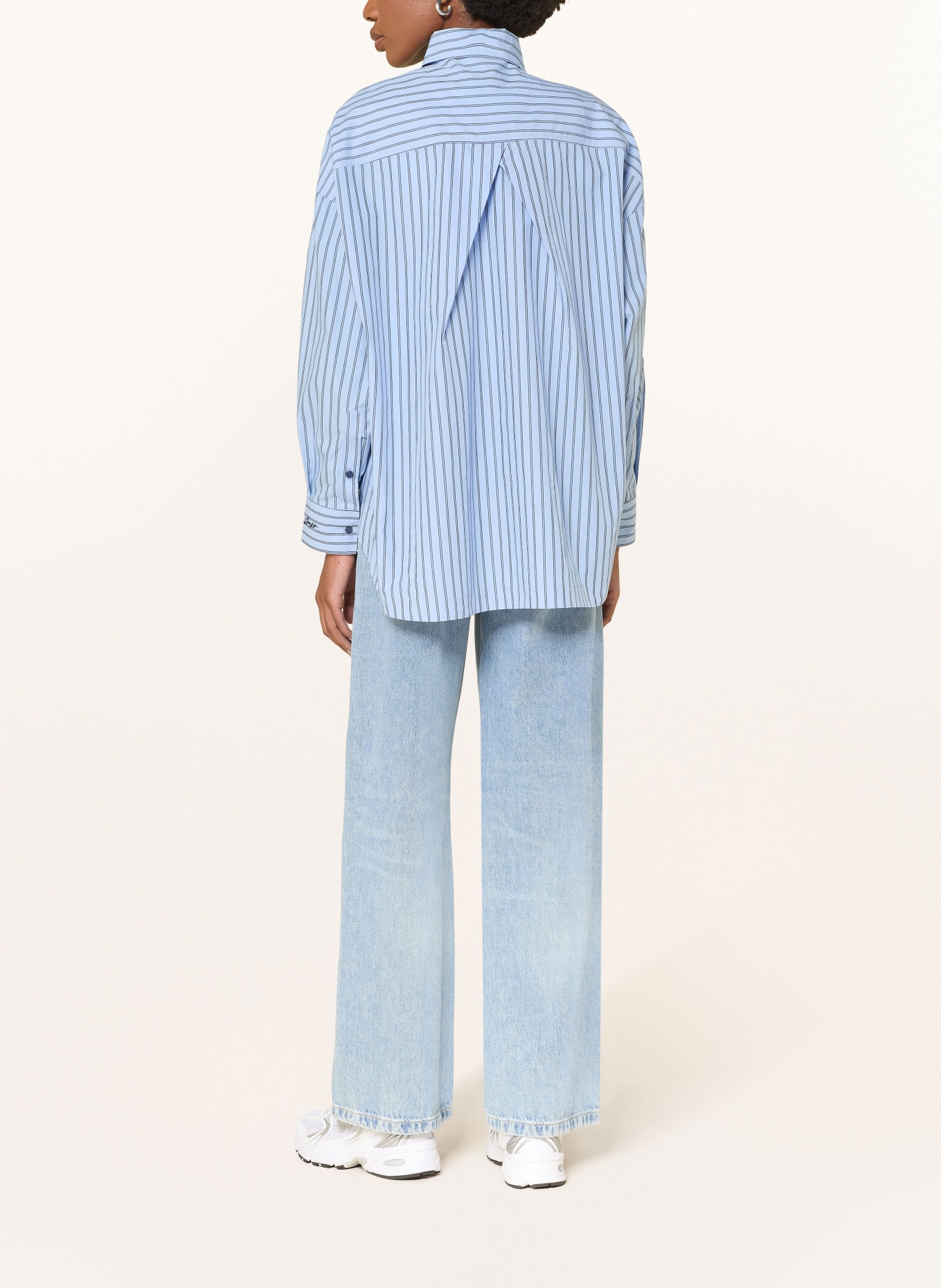 BOSS Oversized košile BOSTATTA: TMAVĚ MODRÁ / TMAVĚ MODRÁ