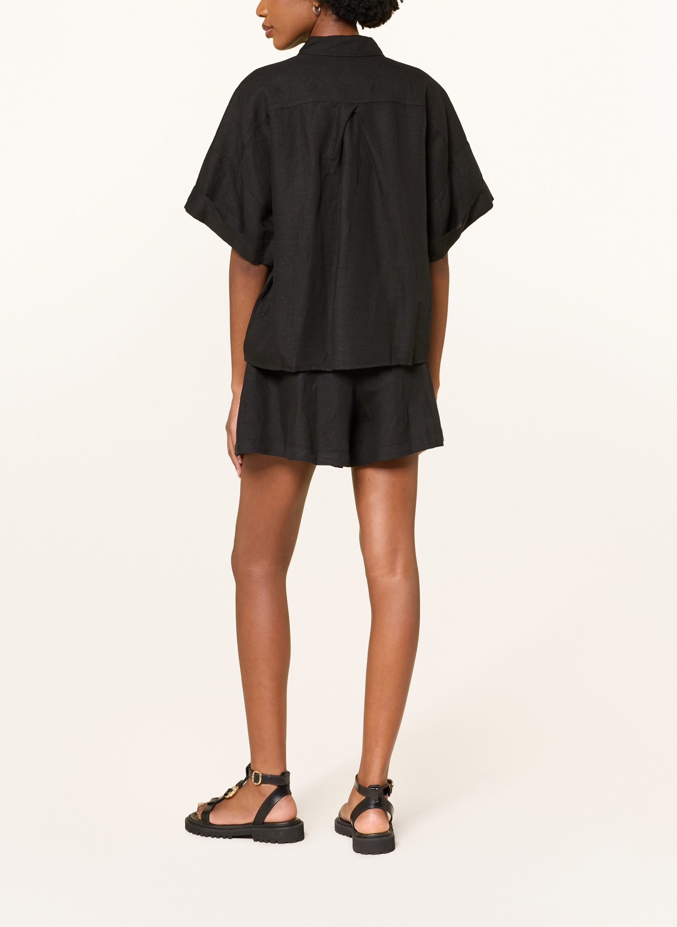 BOSS Košile BISENAS s lnem: ČERNÁ