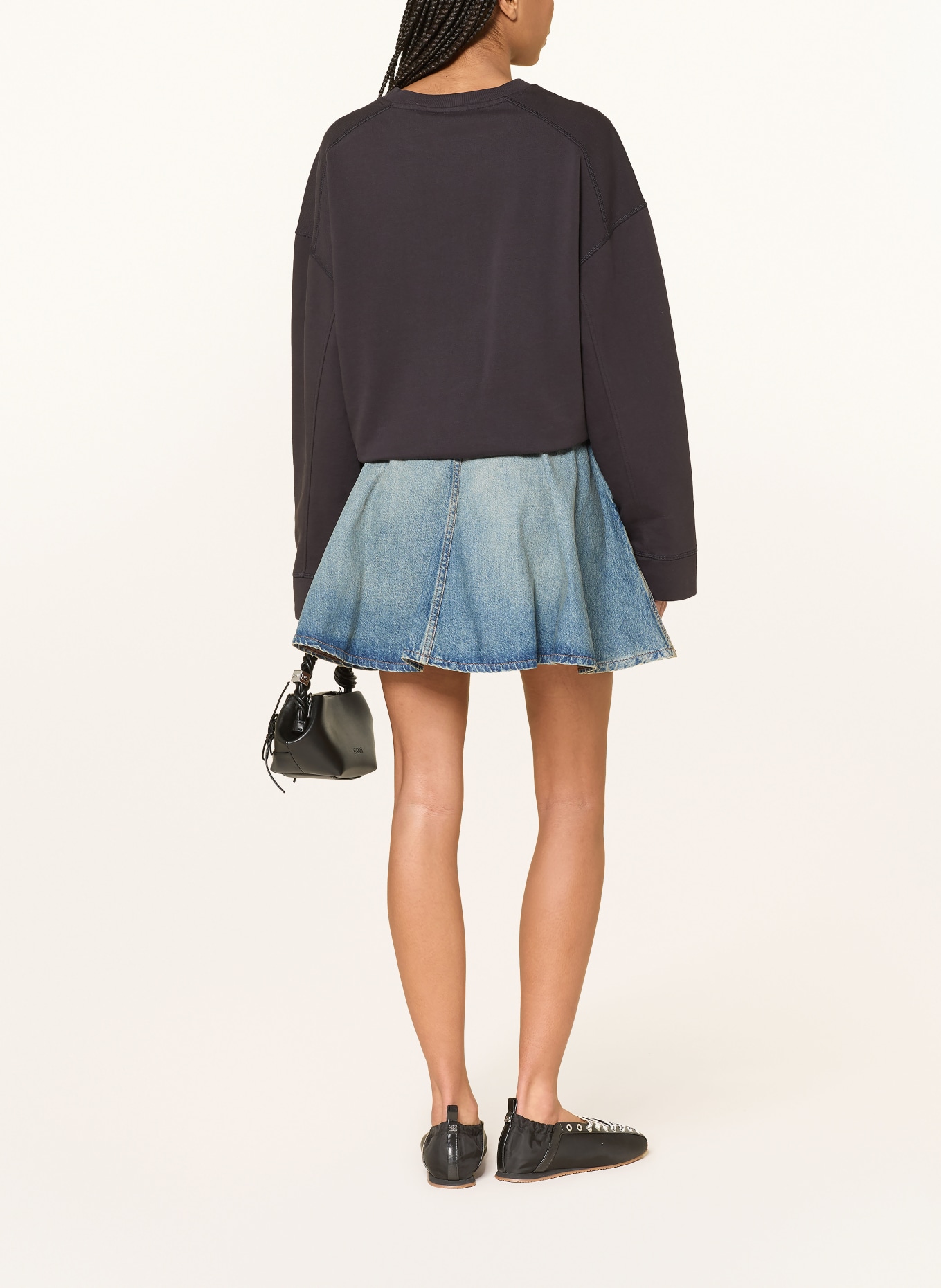 GANNI Mikina ISOLI: TMAVĚ ŠEDÁ / VELBLOUDÍ / RŮŽOVÁ