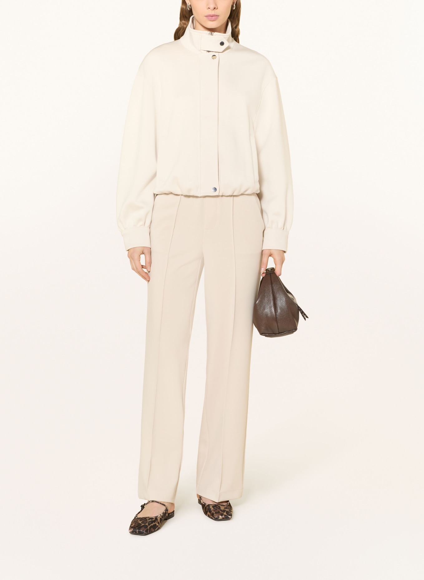 oui bundy: KRÉMOVÁ